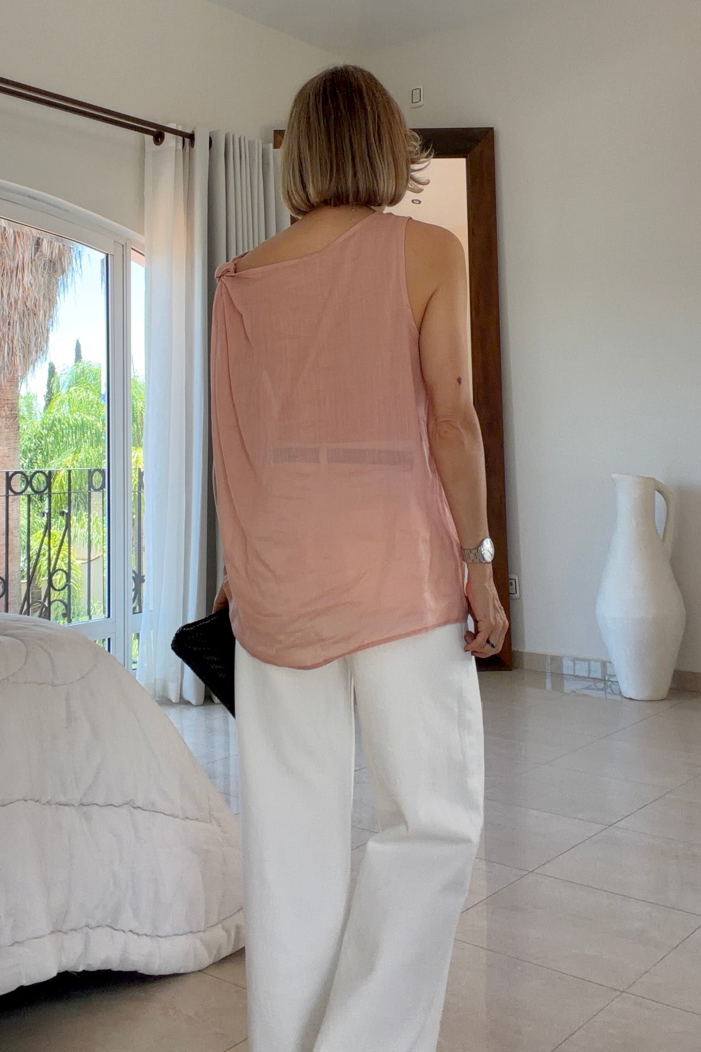 BLUSA DETALLE HOMBRO