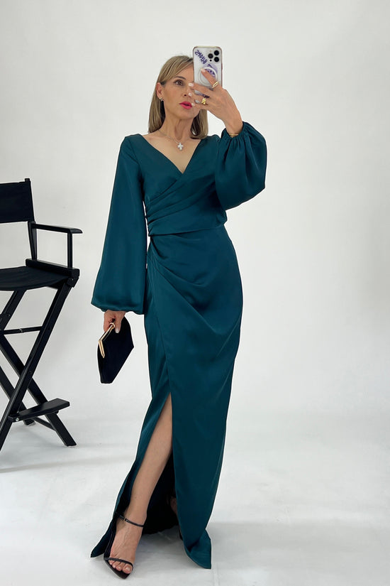 VESTIDO MANGA OBISPO