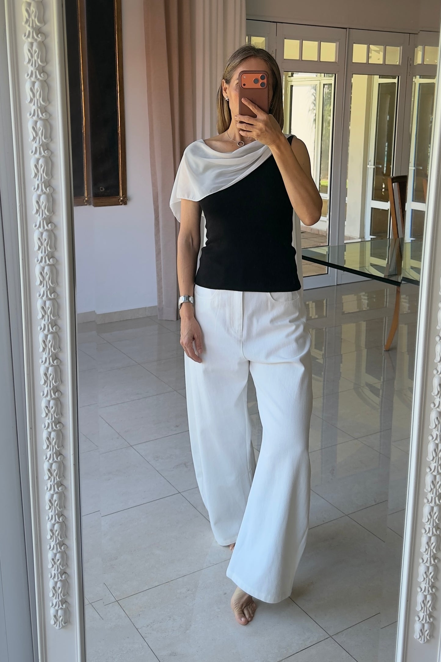BLUSA DETALLE CAUDA