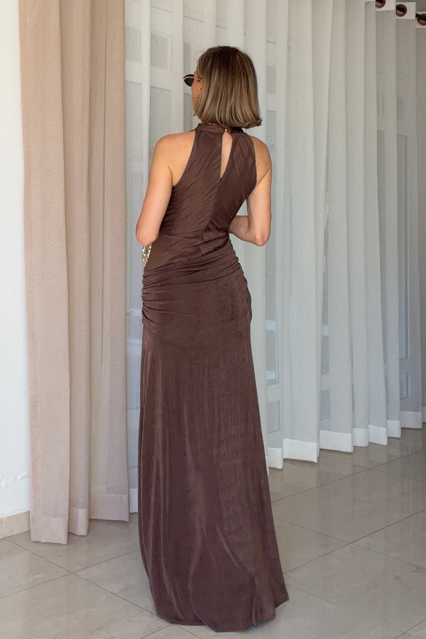VESTIDO DETALLE CADERA