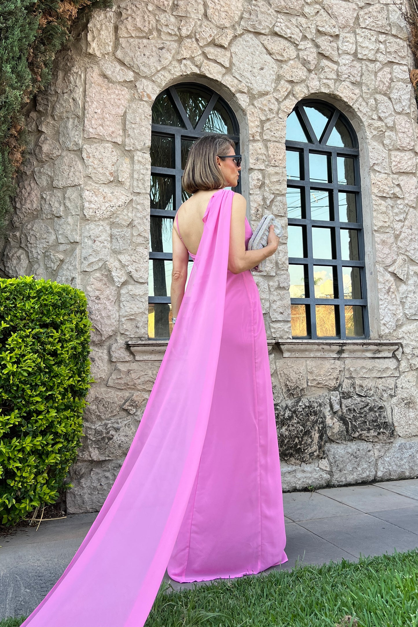 VESTIDO DETALLE HOMBRO