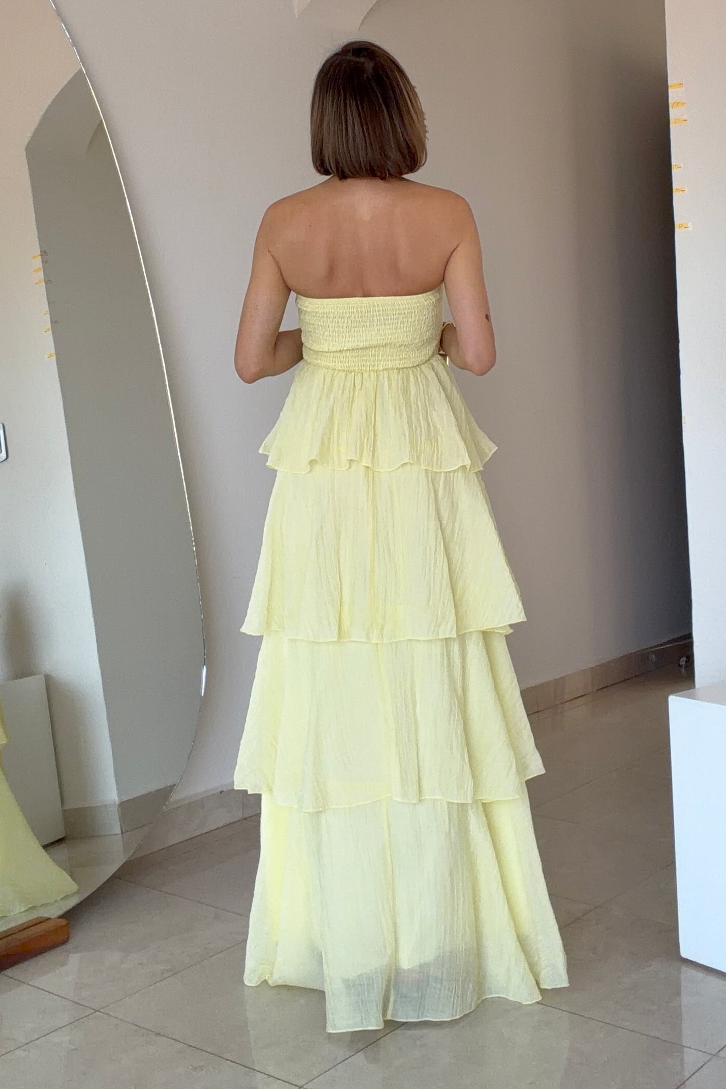 VESTIDO CAPAS