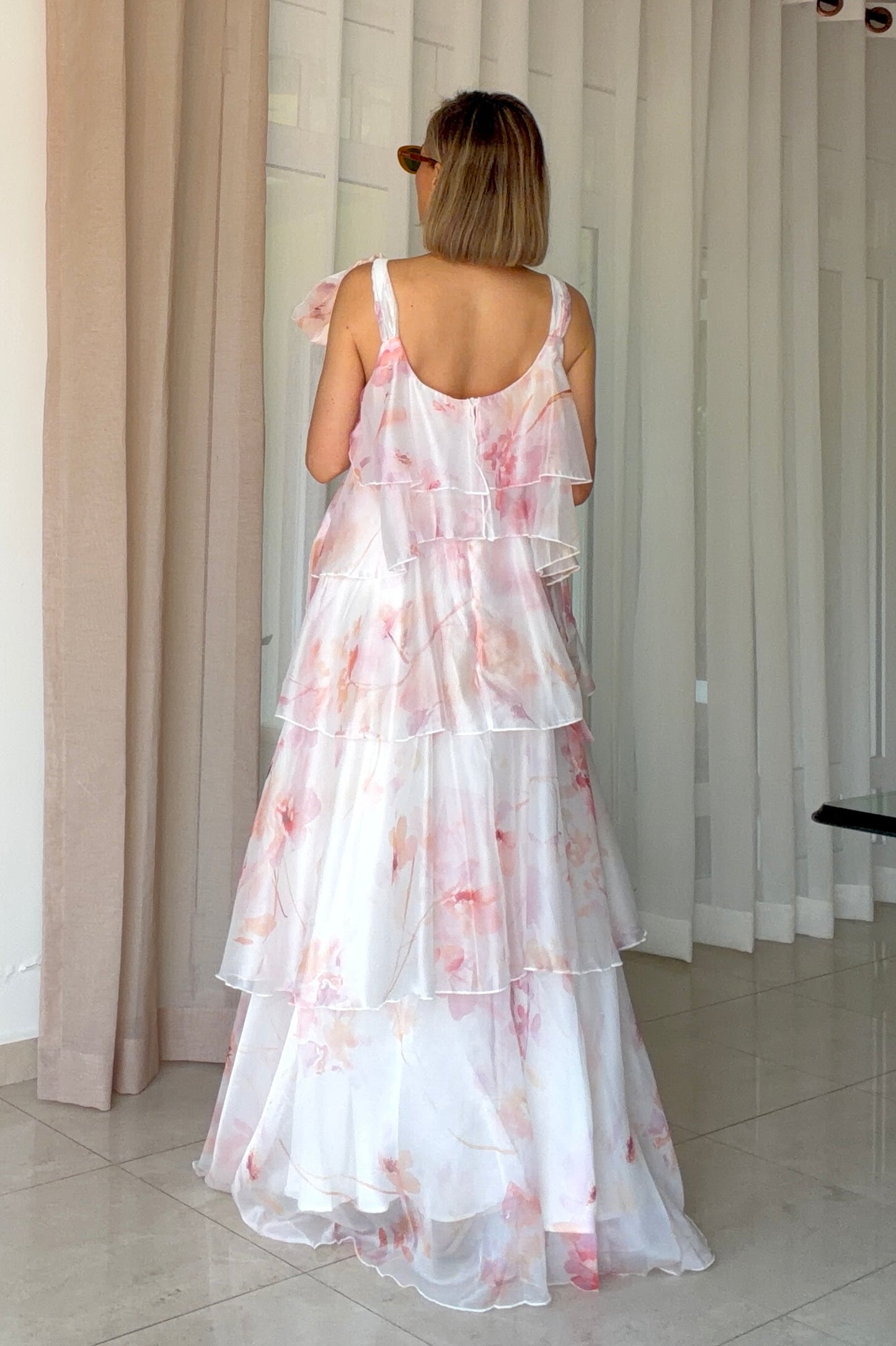 VESTIDO CAPAS FLORAL