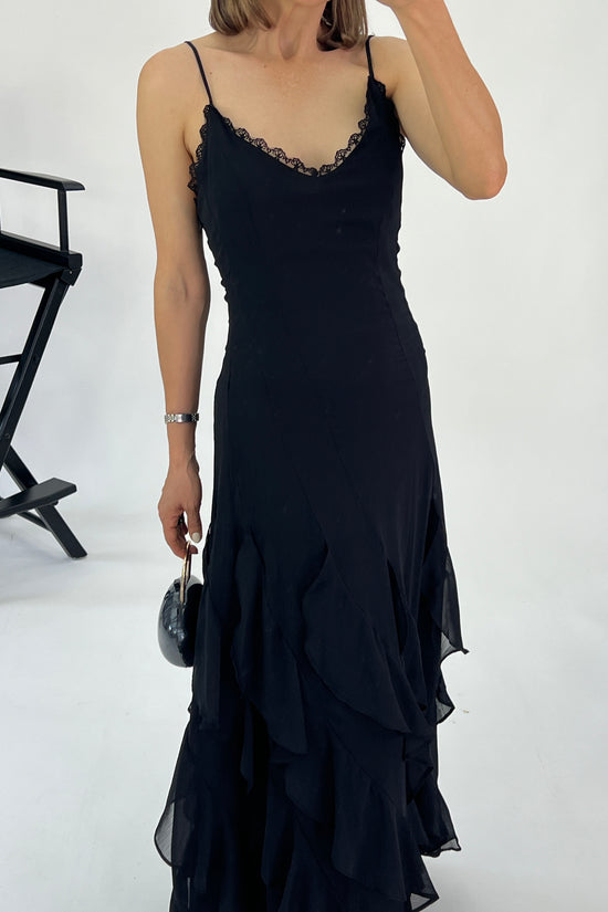 VESTIDO DETALLE OLANES