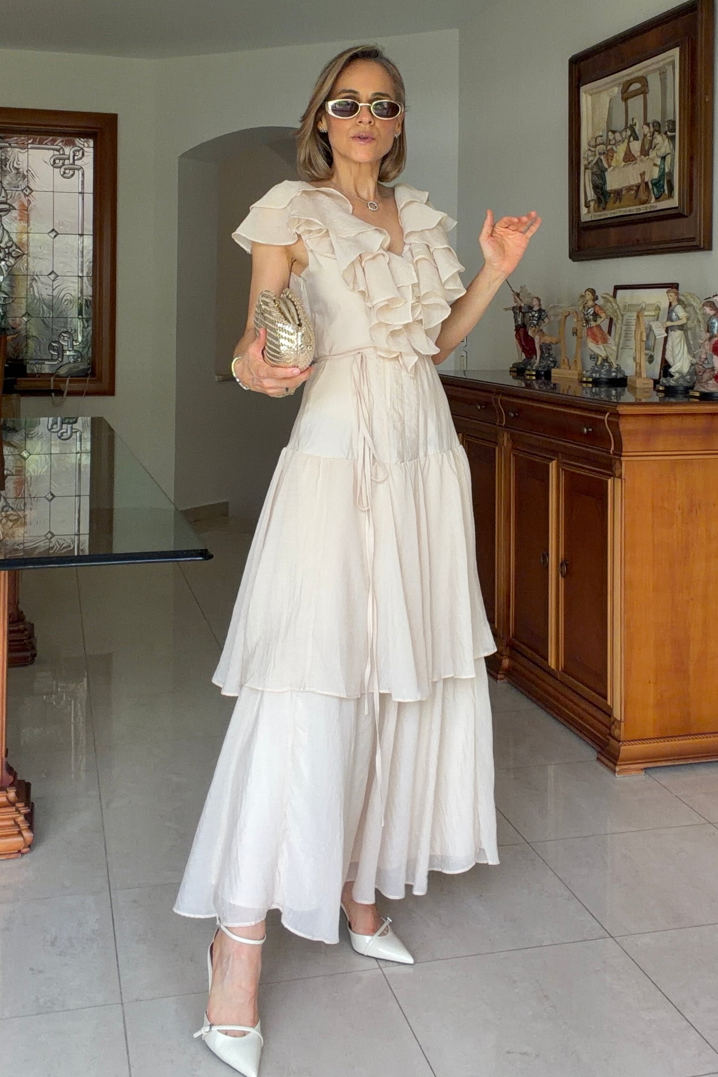 VESTIDO ESCAROLAS BUSTO