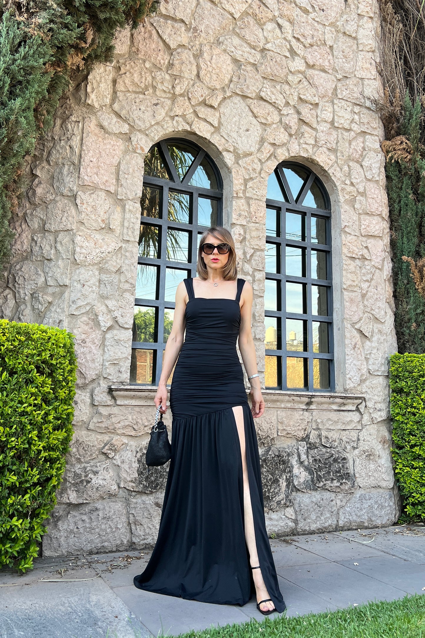 VESTIDO ABERTURA PIERNA