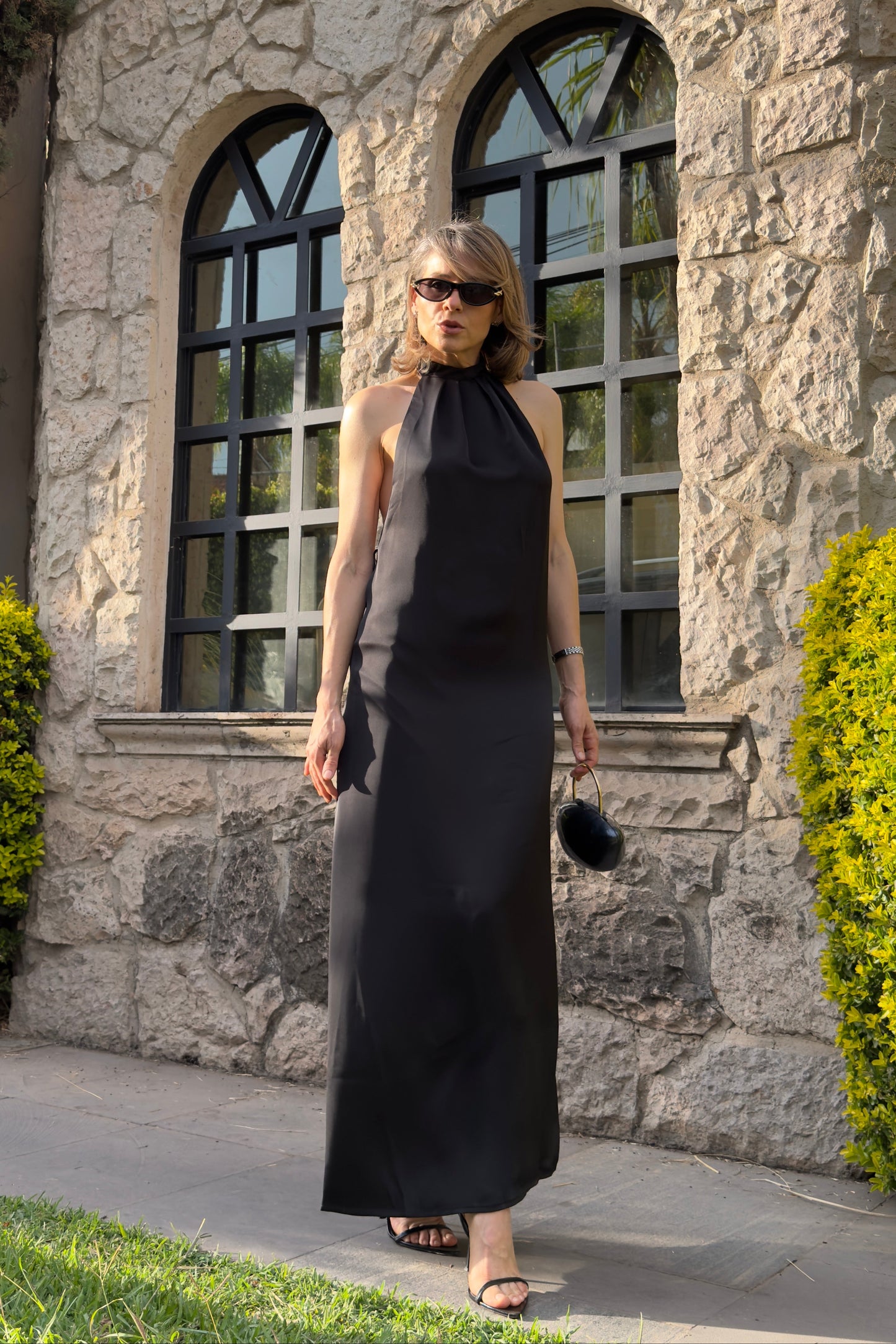 VESTIDO ESPALDA DESCUBIERTA