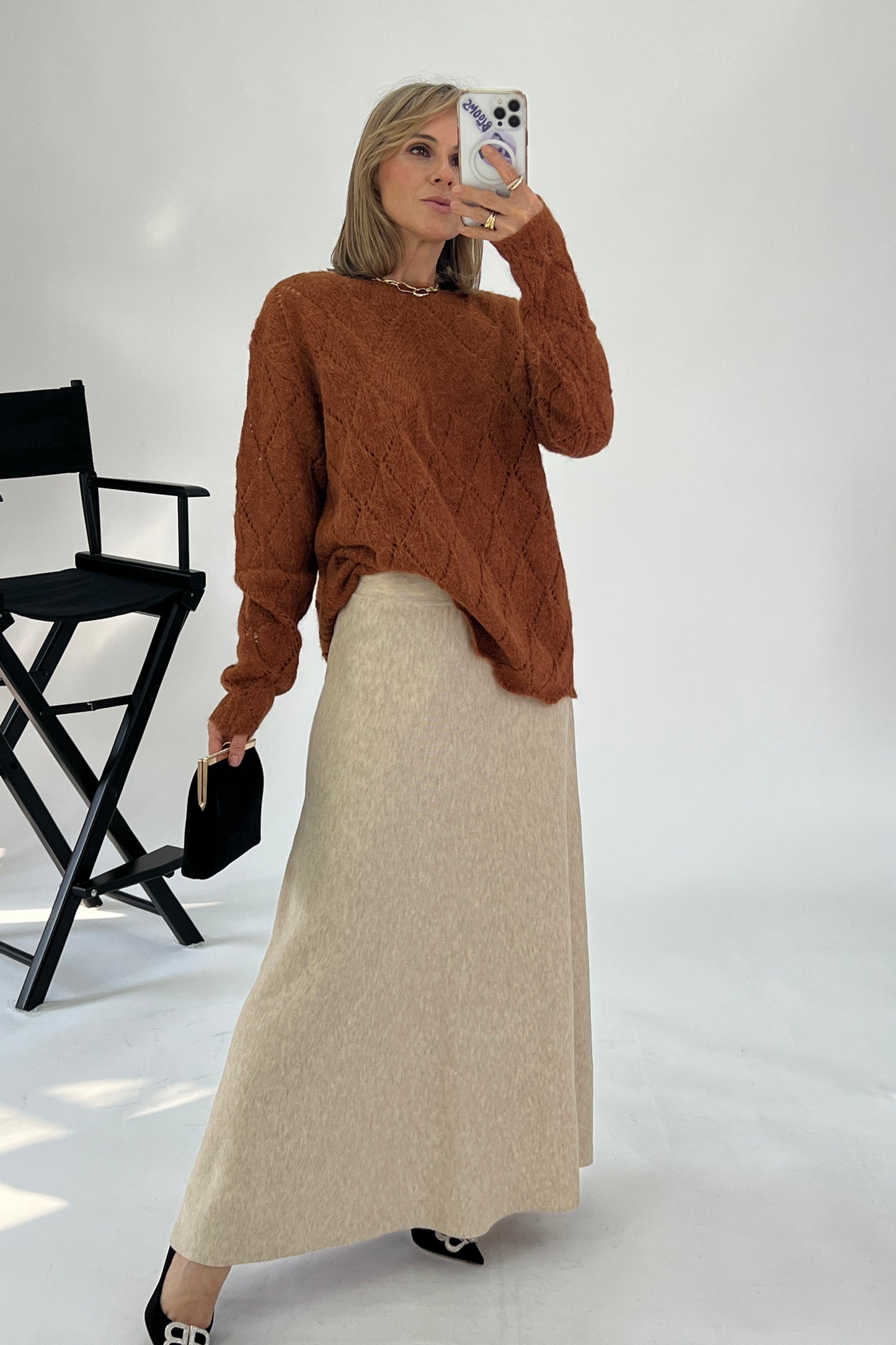 SUETER DISEÑO PERFORADO