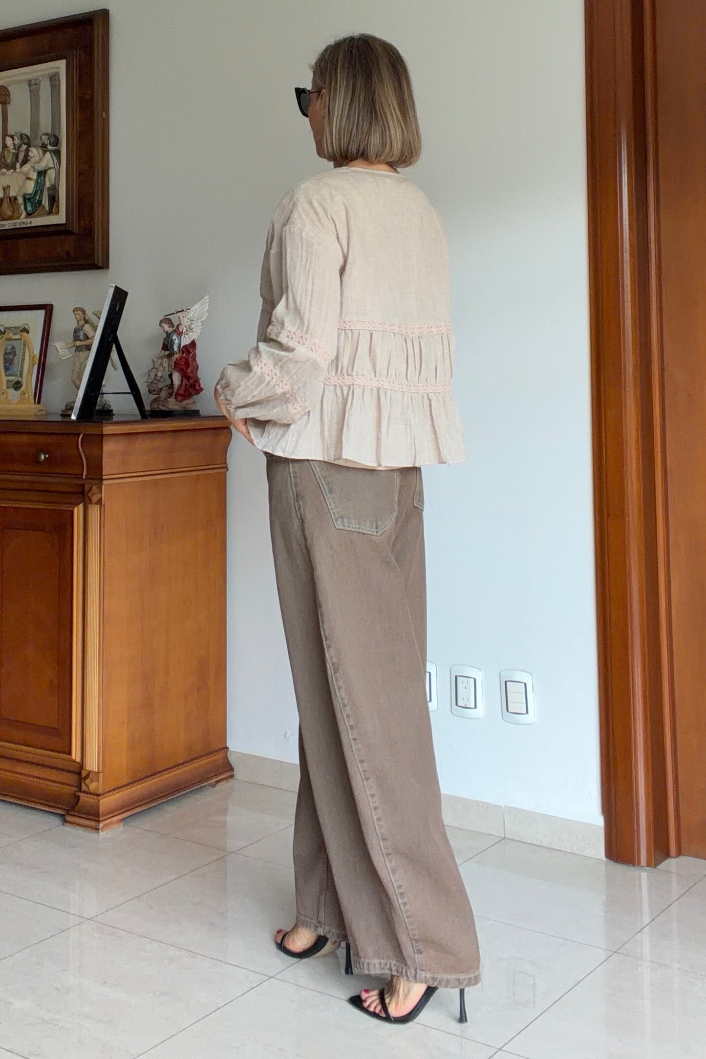BLUSA CUELLO V