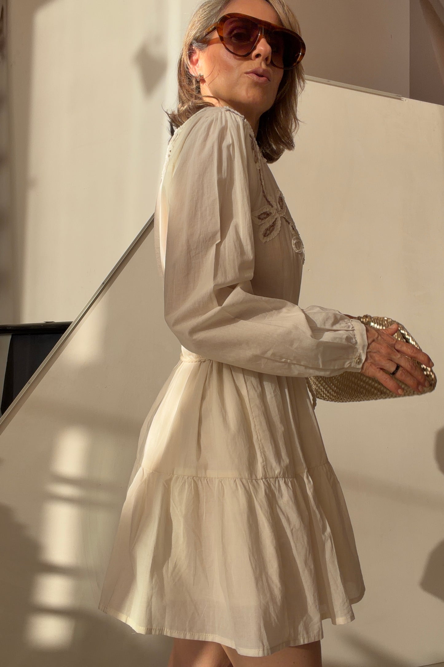 VESTIDO DETALLE FLORES