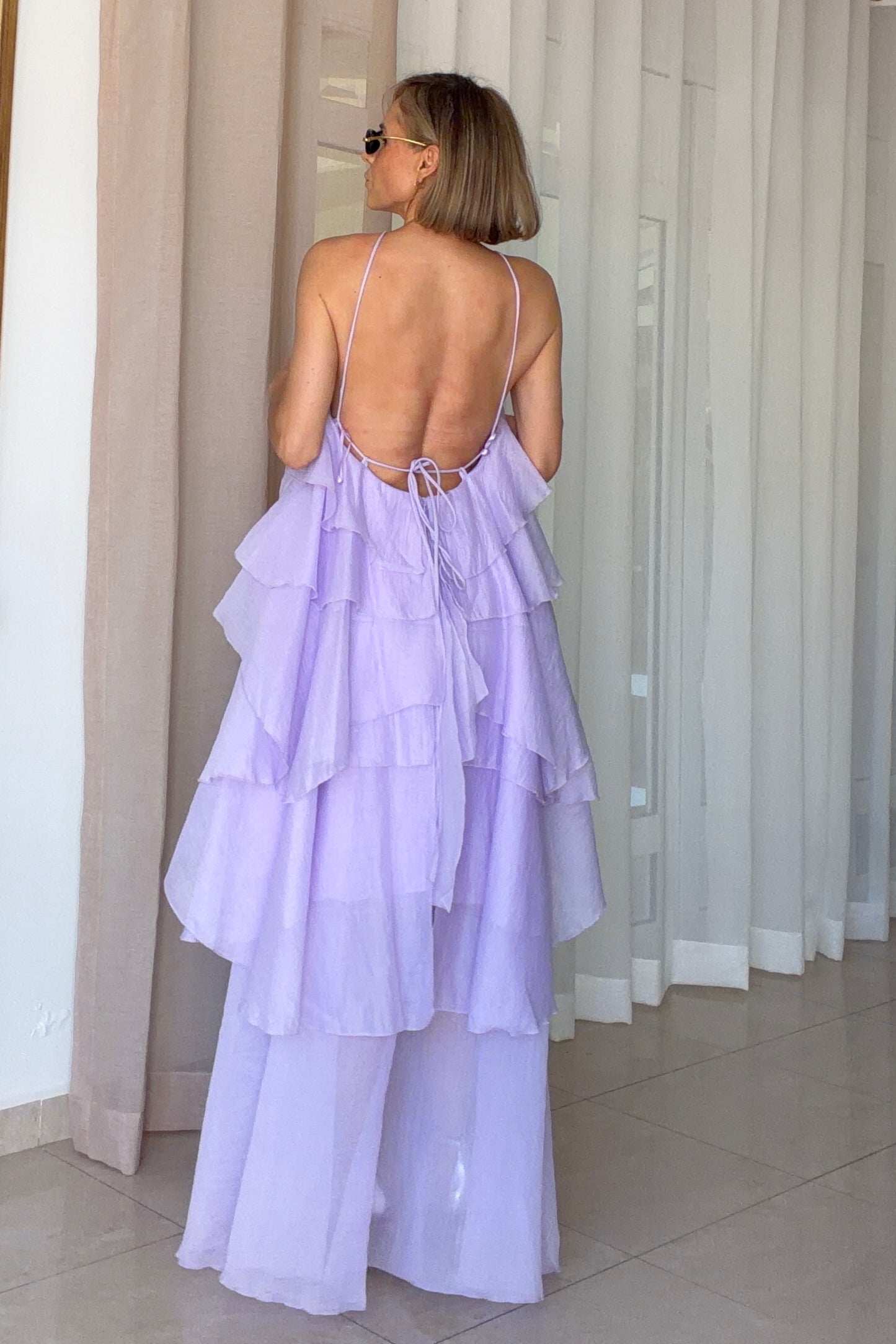VESTIDO CAPAS IRREGULARES