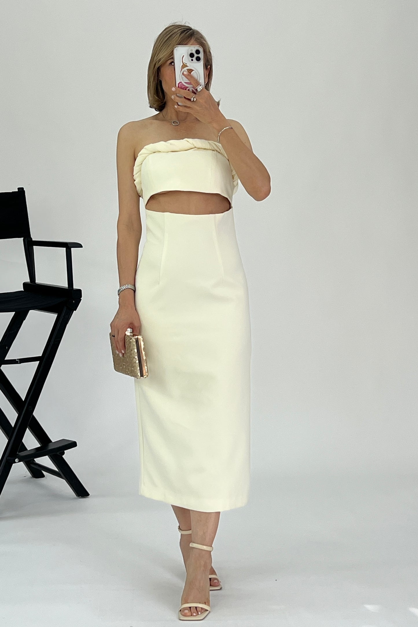 VESTIDO DETALLE ENRROSCADO