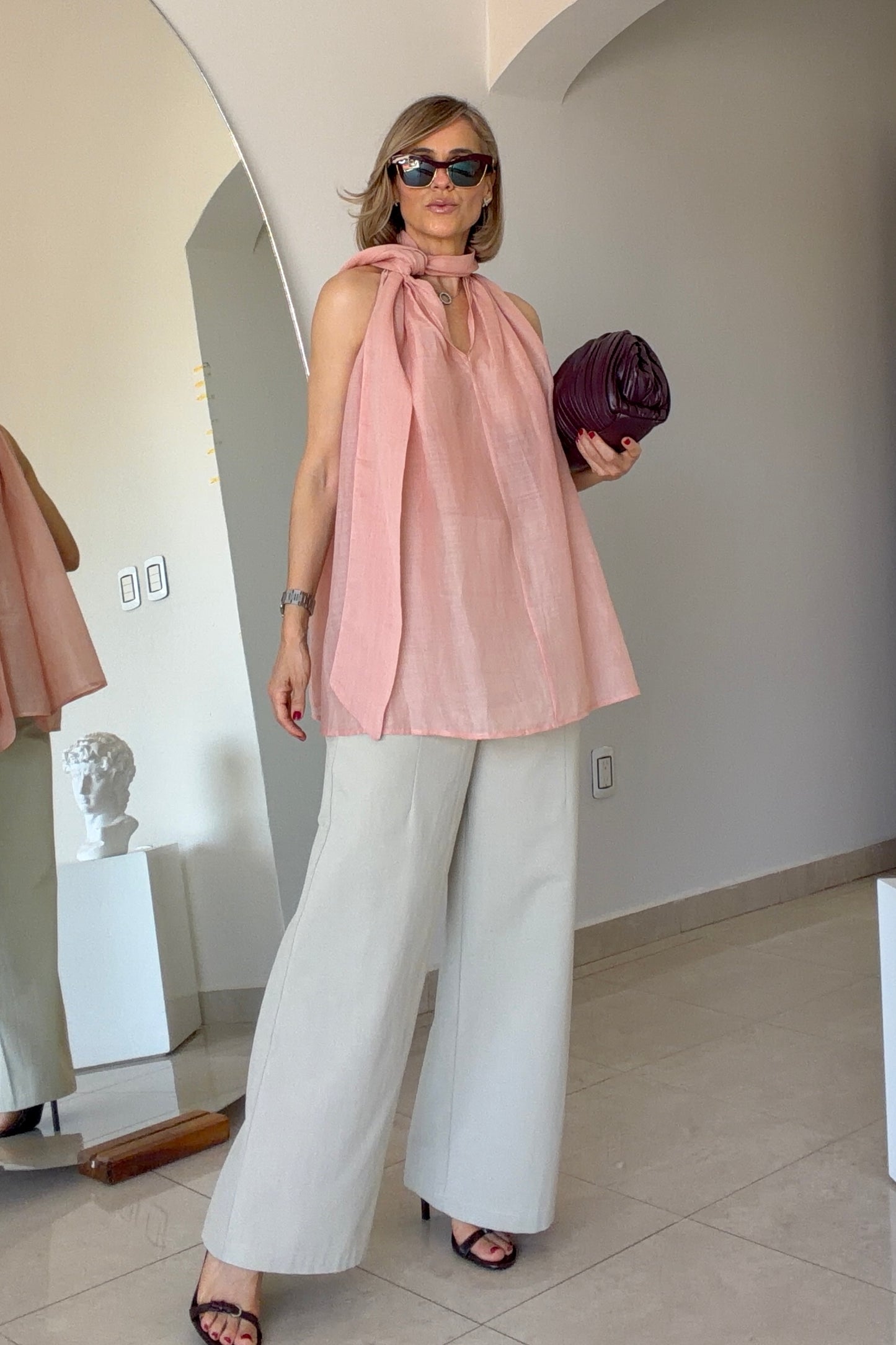 BLUSA DETALLE CUELLO