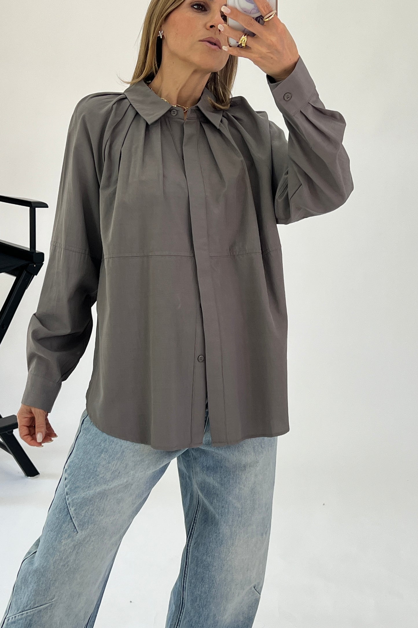 CAMISA DETALLE PLISADOS