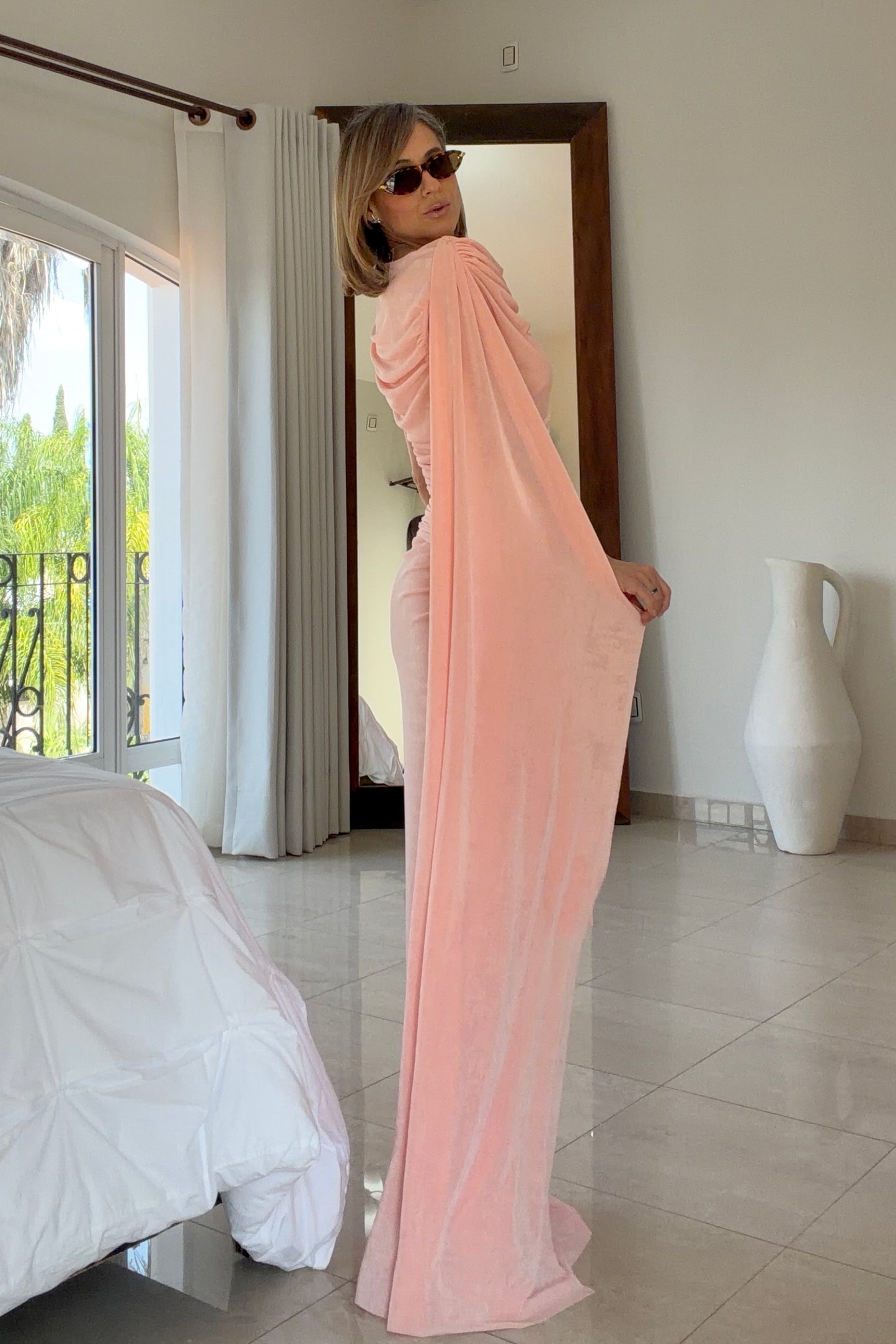 VESTIDO DETALLE HOMBRO