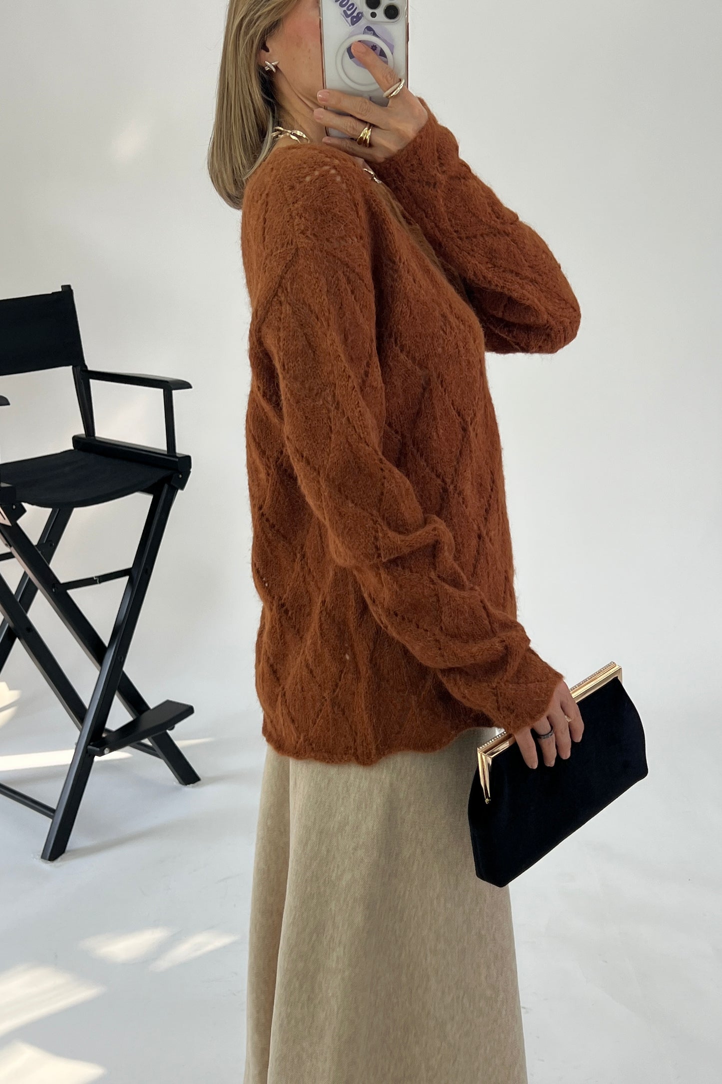 SUETER DISEÑO PERFORADO