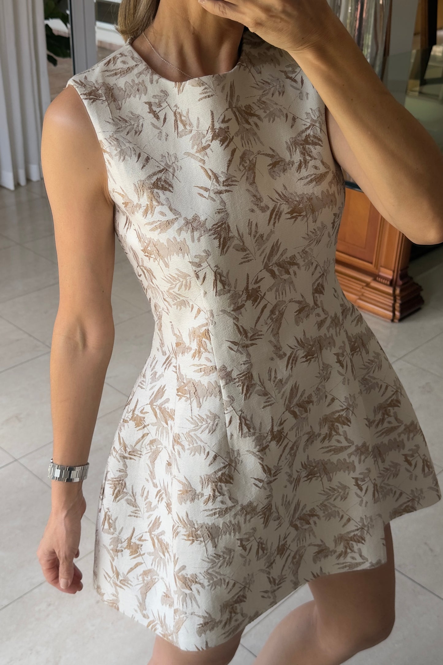 VESTIDO ESTAMPADO HOJAS