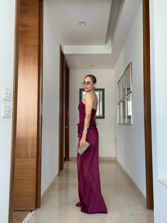 VESTIDO AJUSTADO & SATIN