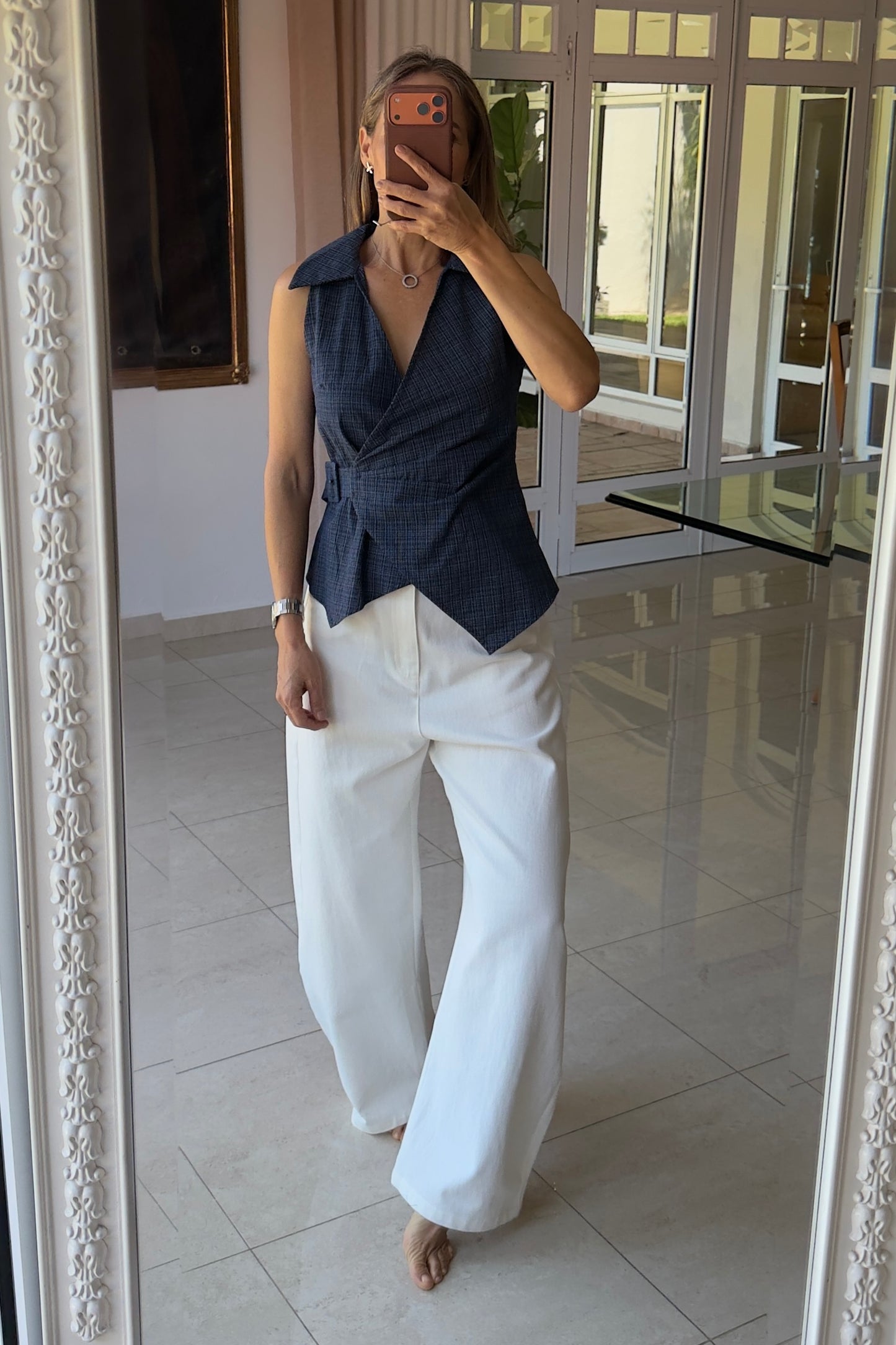 BLUSA DETALLE COSTADO