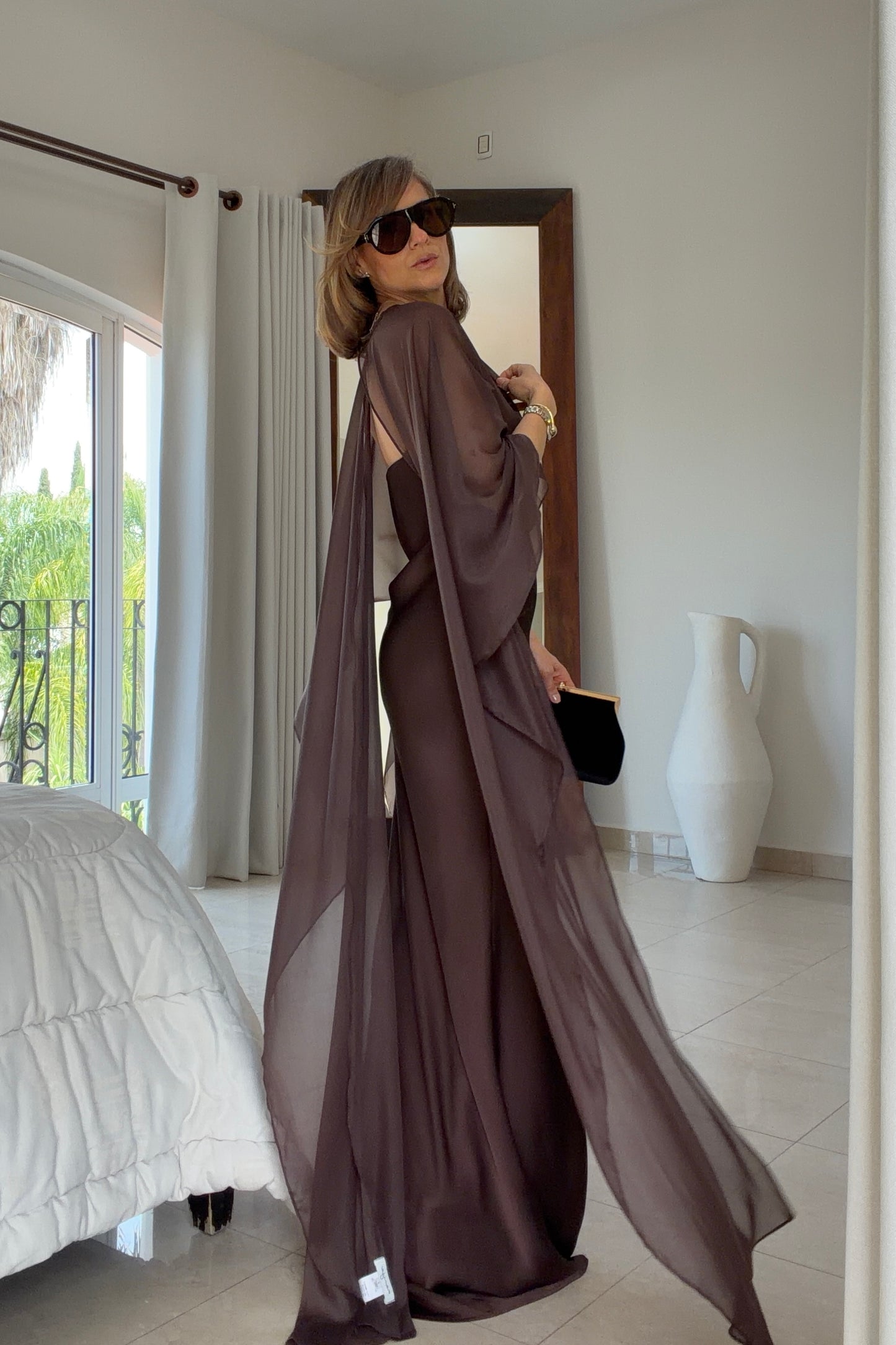 VESTIDO CAPA