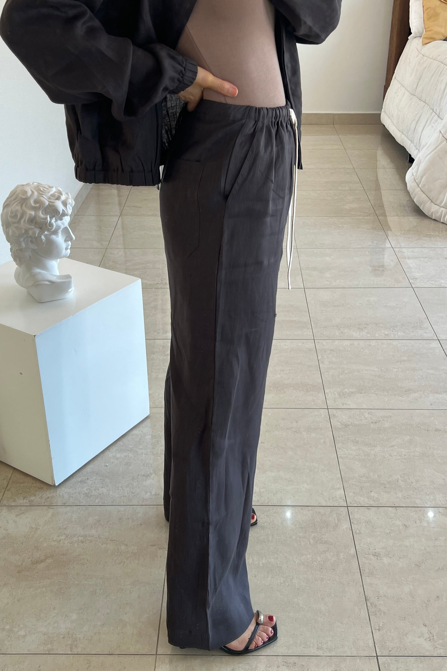 PANTALON UNICOLOR & JARETA