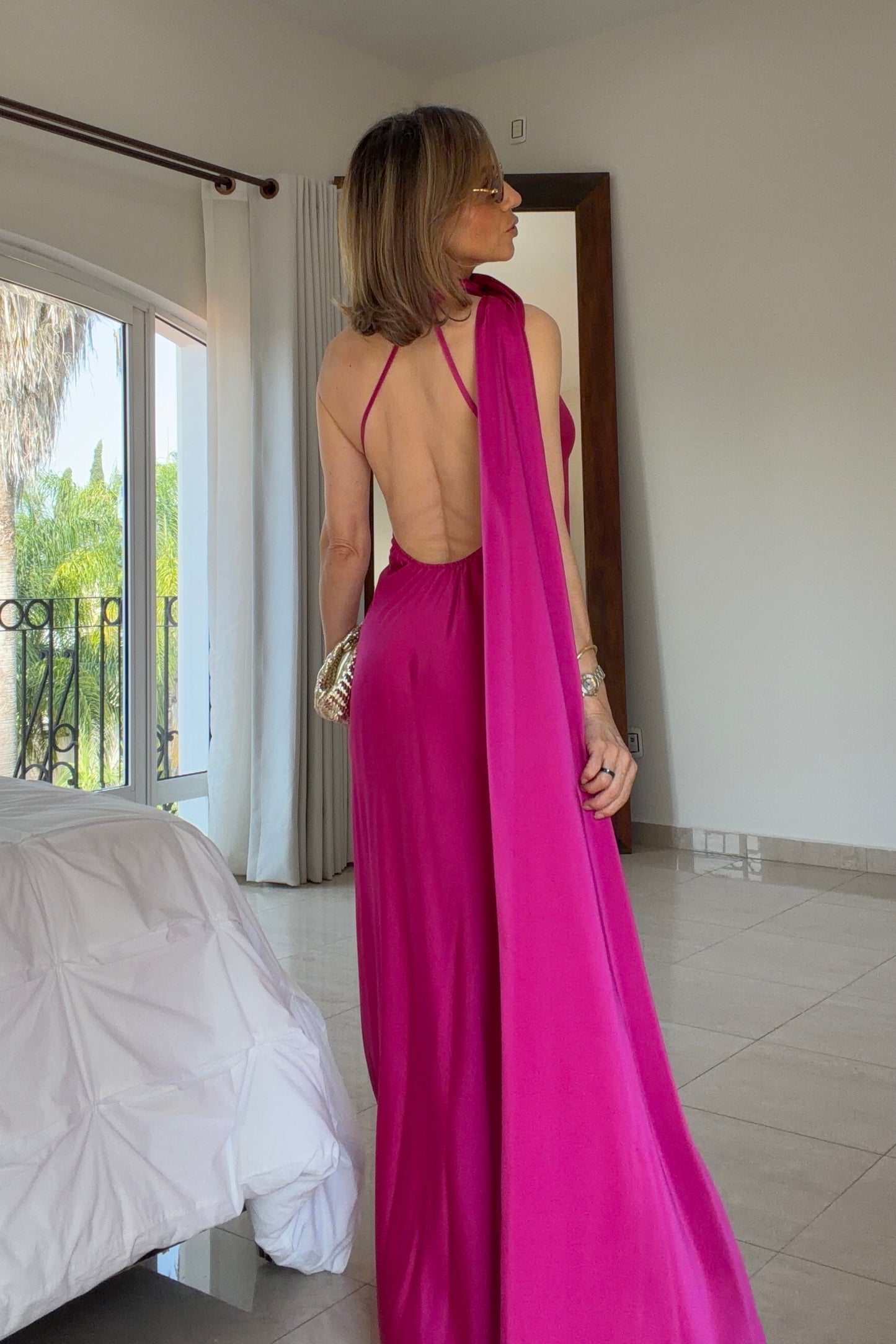 VESTIDO DETALLE CUELLO