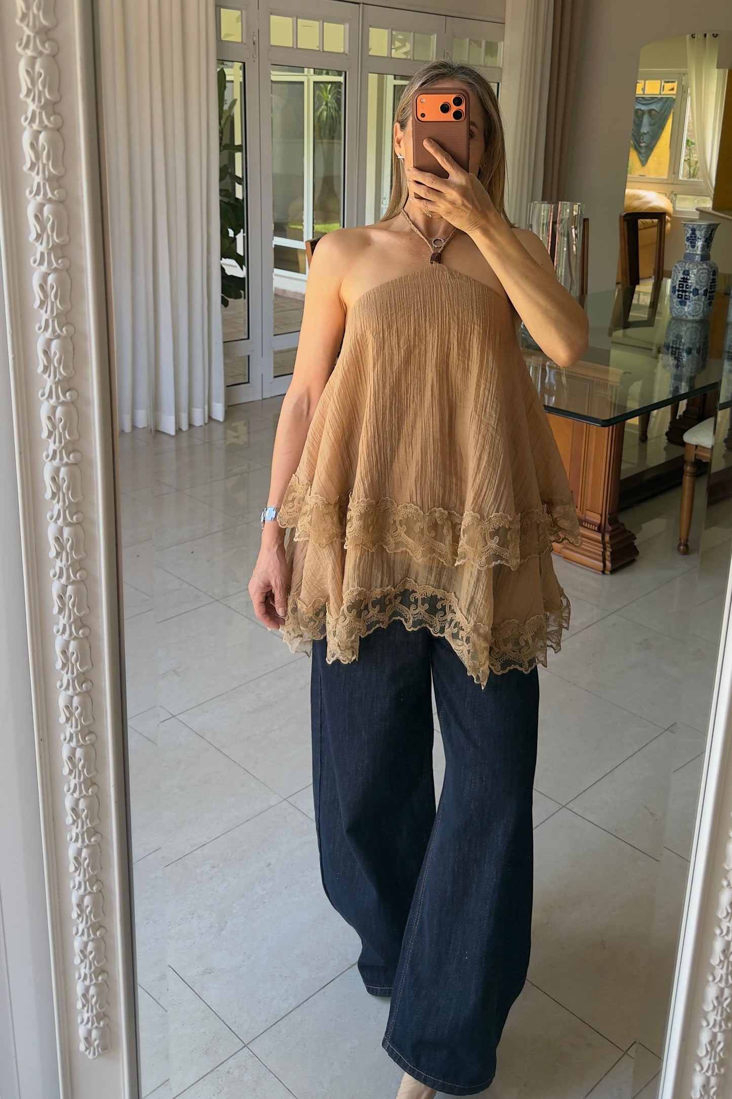 BLUSA CAPAS & ENCAJE
