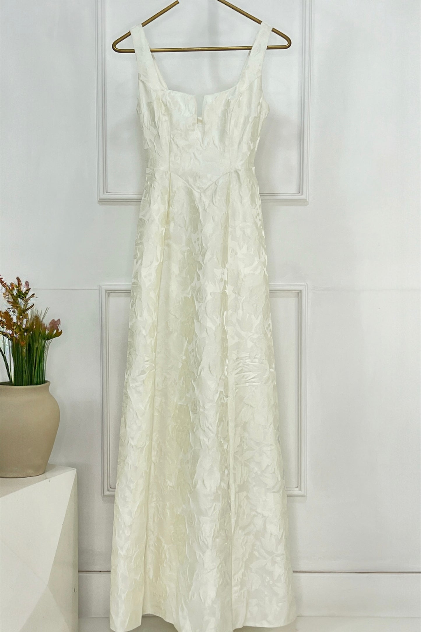 VESTIDO DISEÑO EN TELA