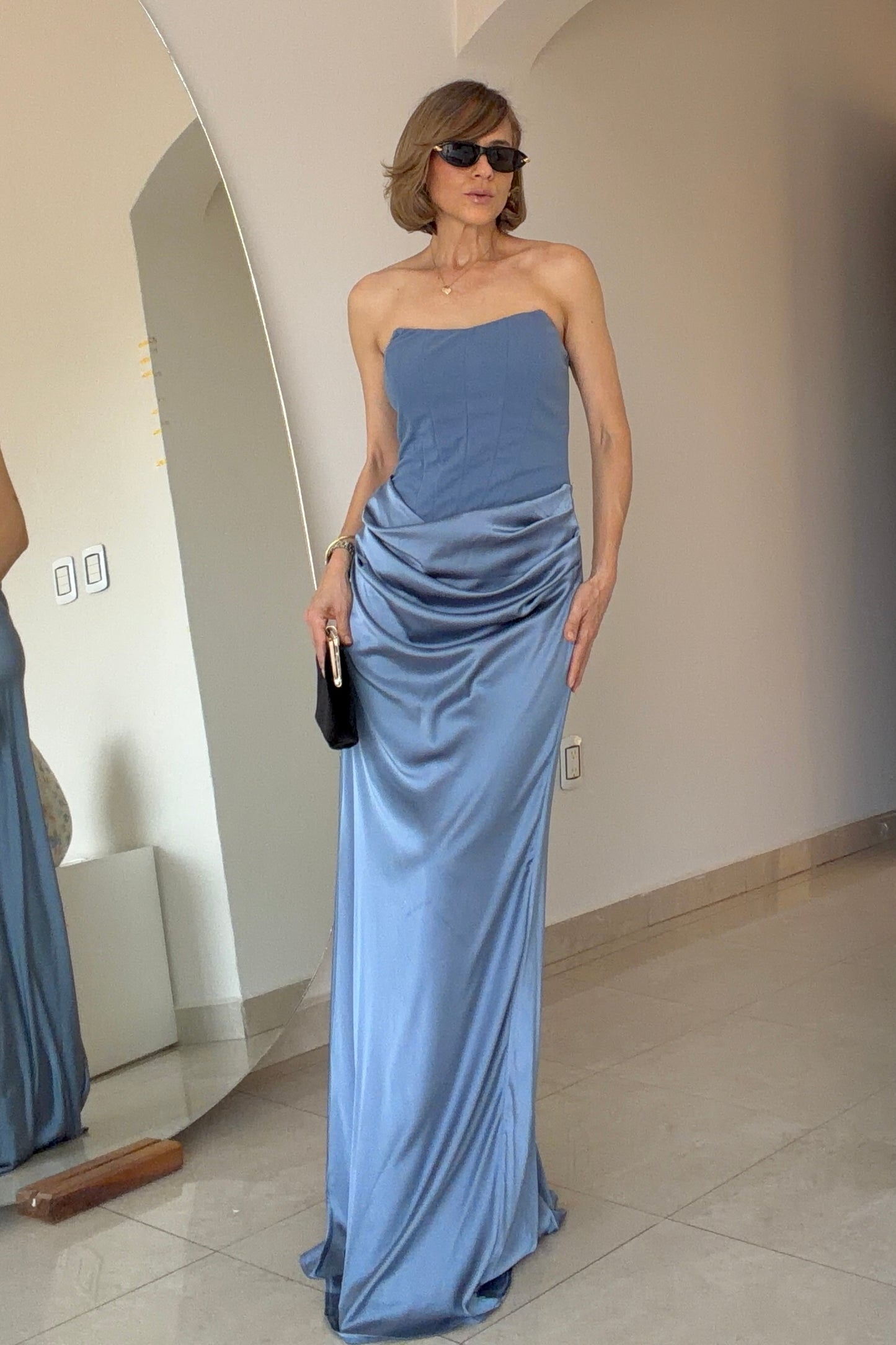 VESTIDO AJUSTADO & SATIN