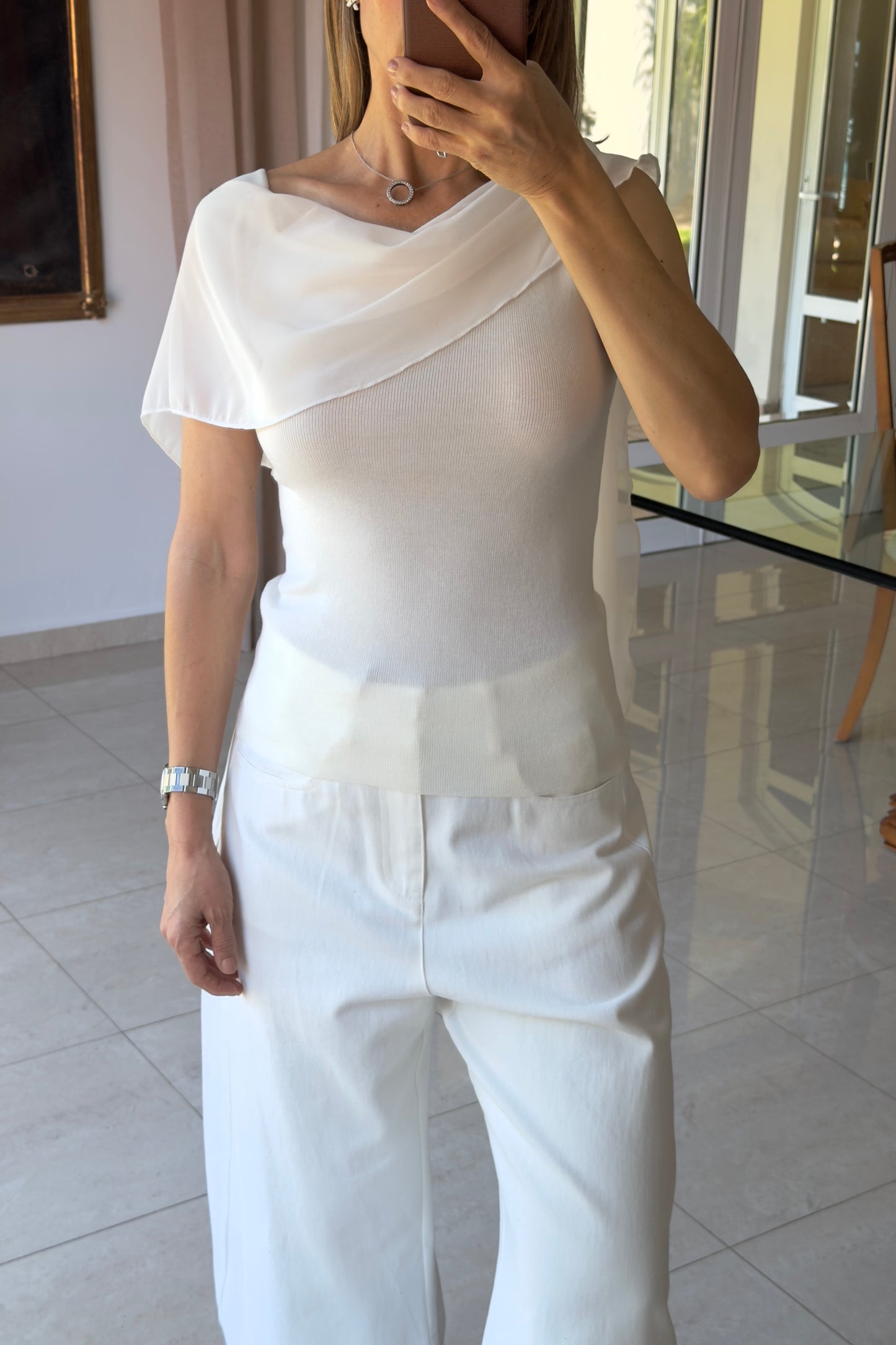 BLUSA DETALLE CAUDA