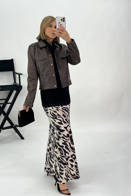 JACKET WITH SLANTED POCKETS