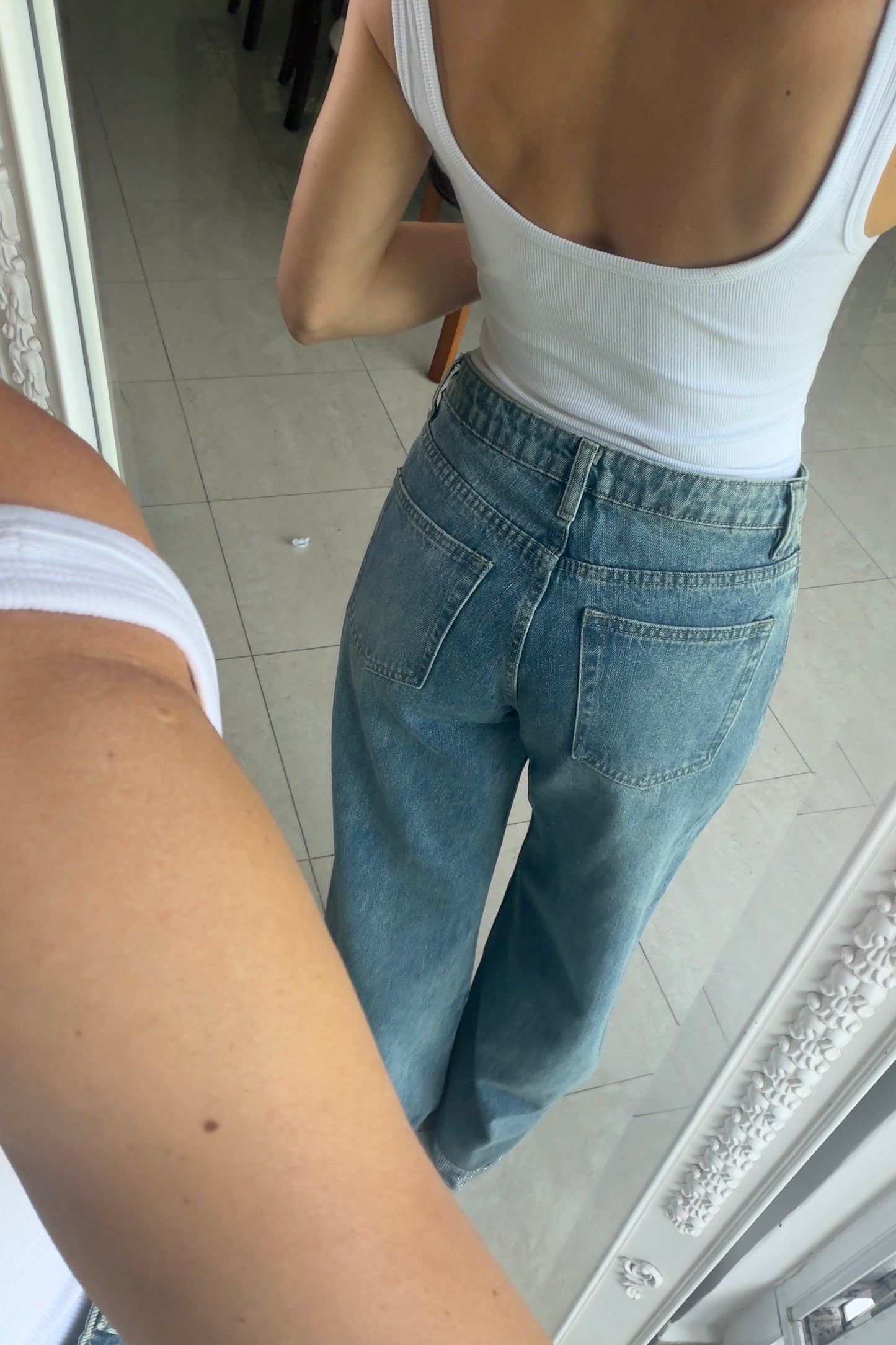 JEANS DETALLE BRILLOS