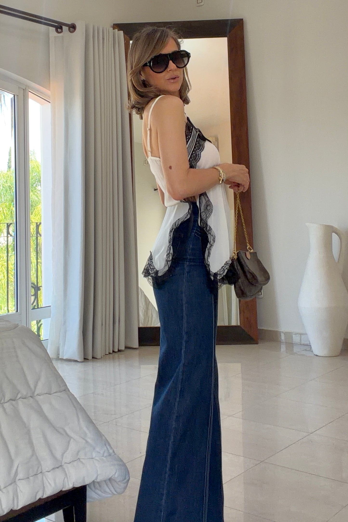 BLUSA ABERTURAS COSTADOS