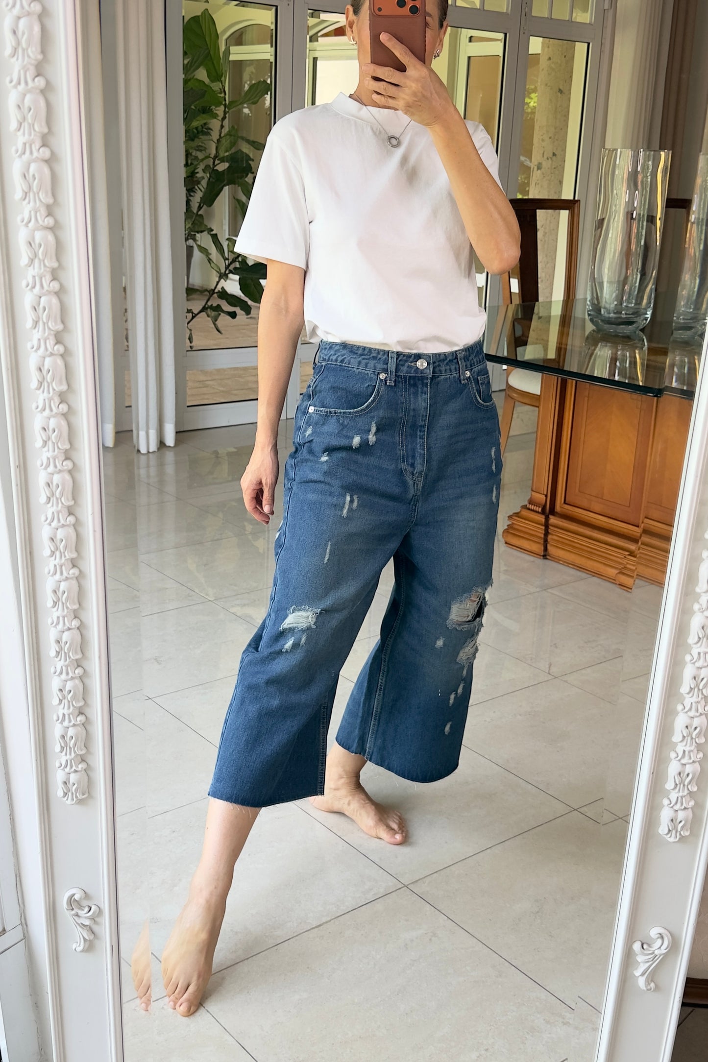 BERMUDAS DETALLES DESGARRADOS