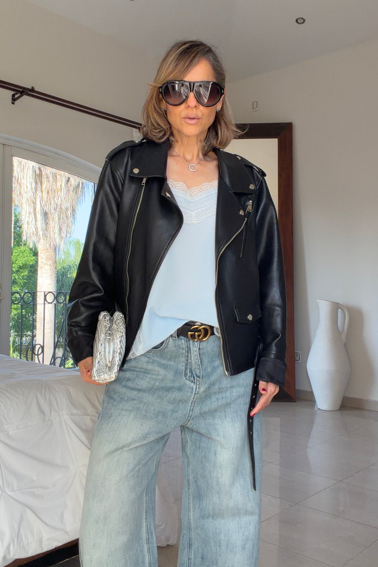 BLUSA ABERTURAS COSTADOS