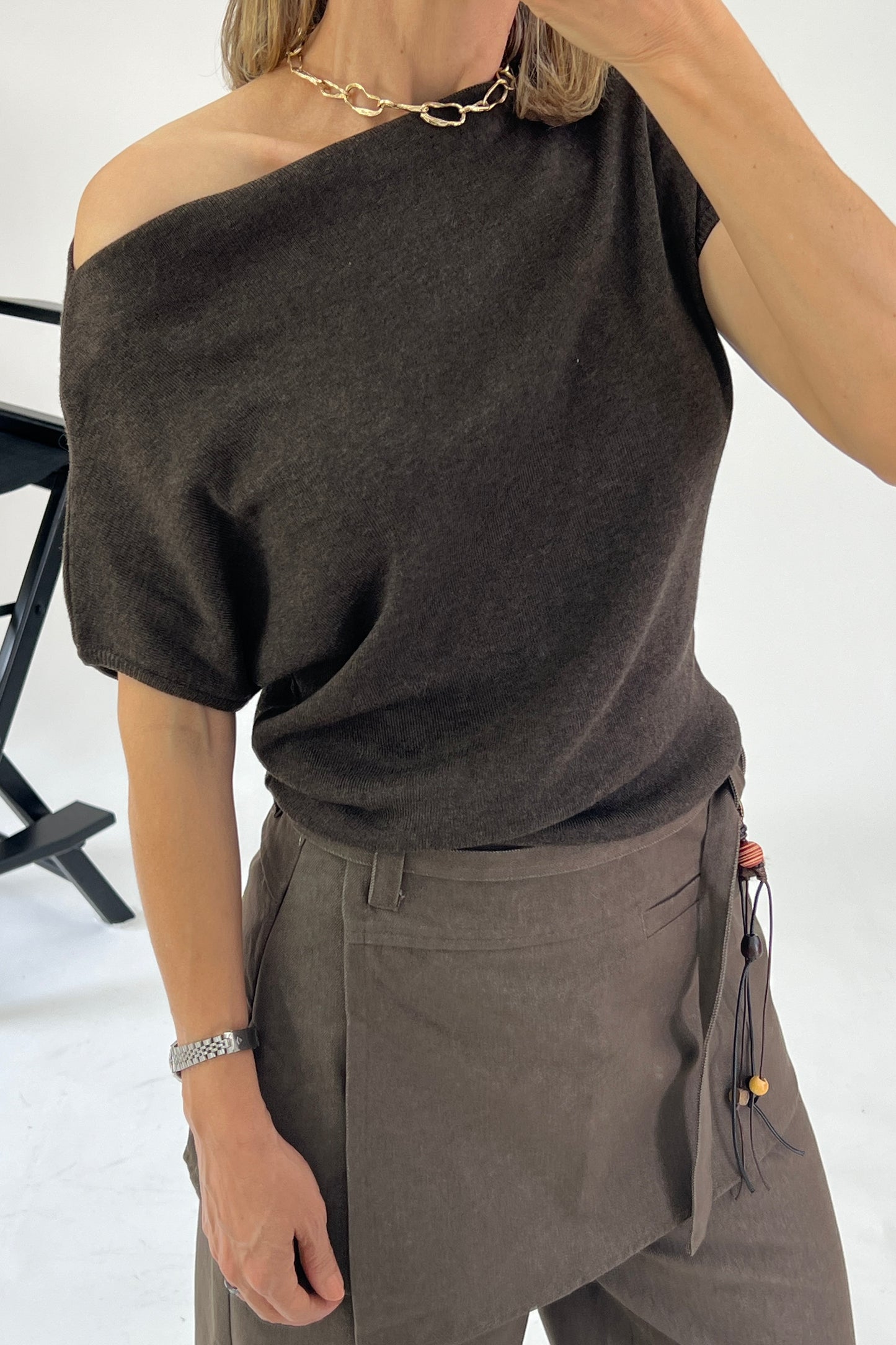 BLUSA HOMBROS ASIMETRICOS