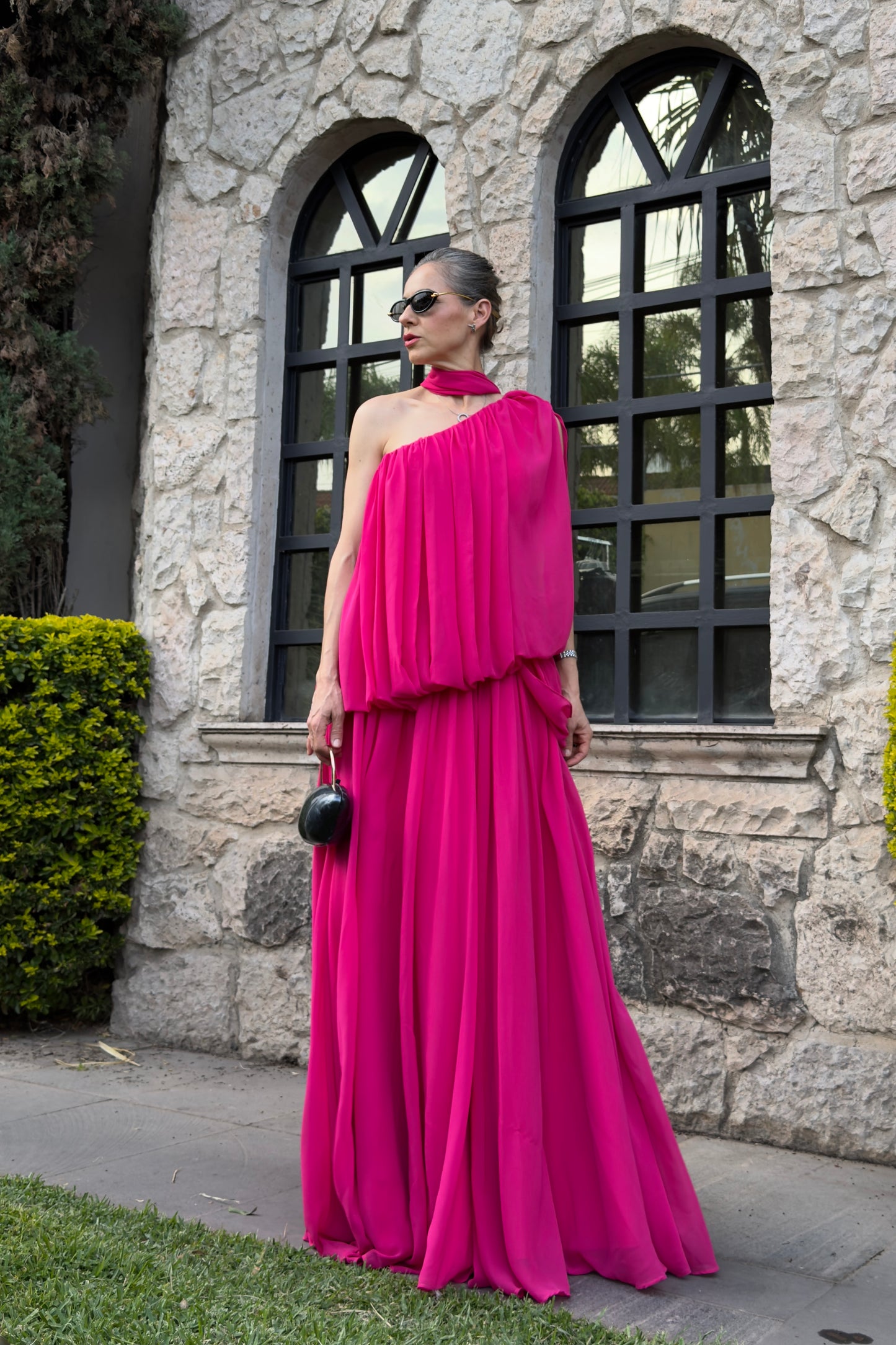 VESTIDO HOMBRO ASIMETRICO