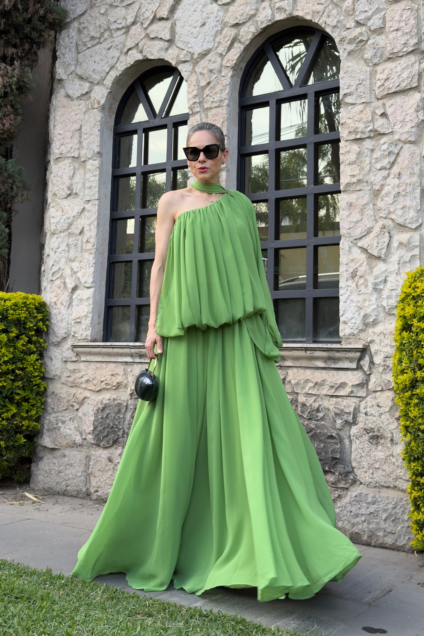 VESTIDO HOMBRO ASIMETRICO
