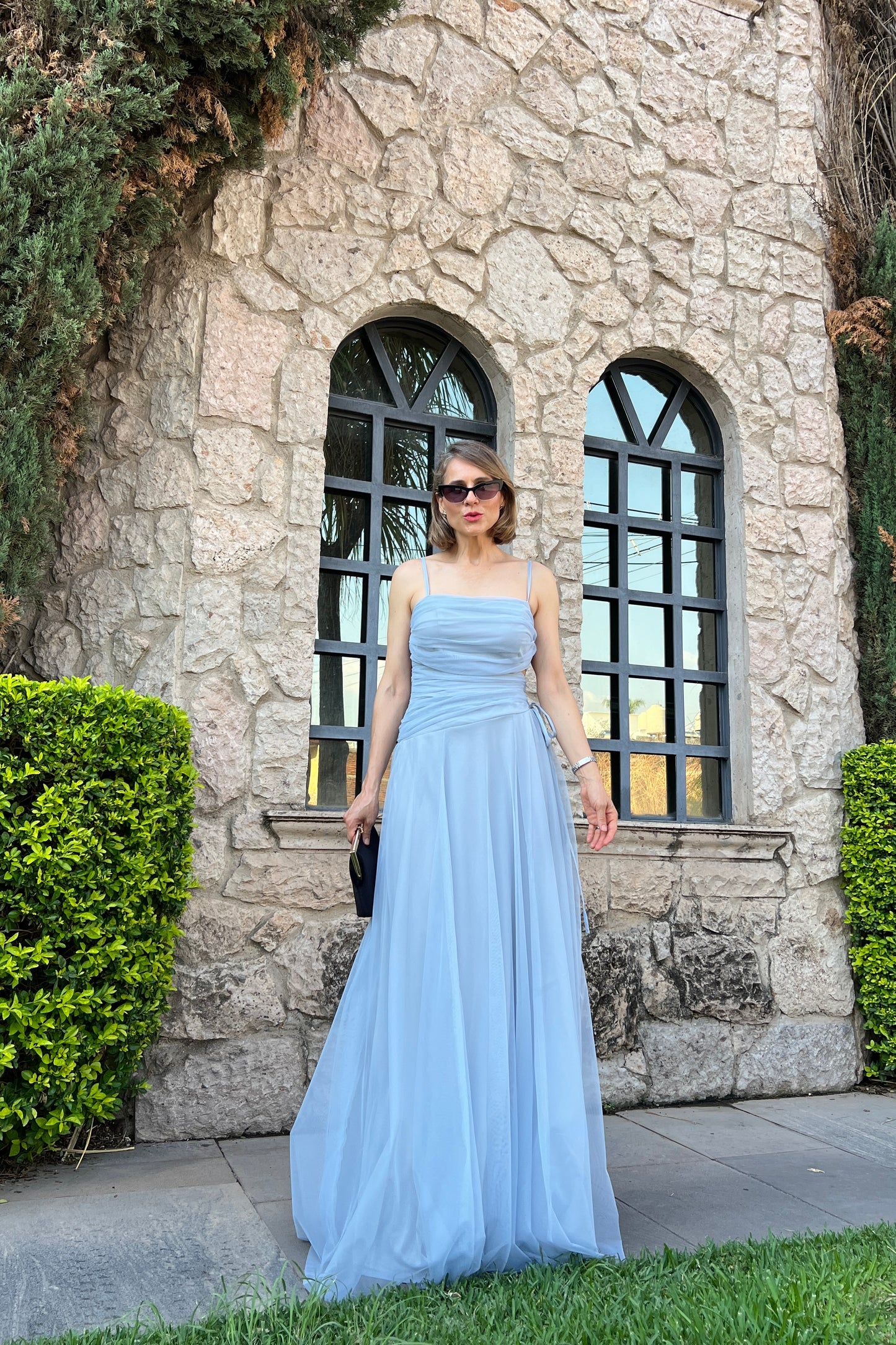 VESTIDO DETALLE COSTADO