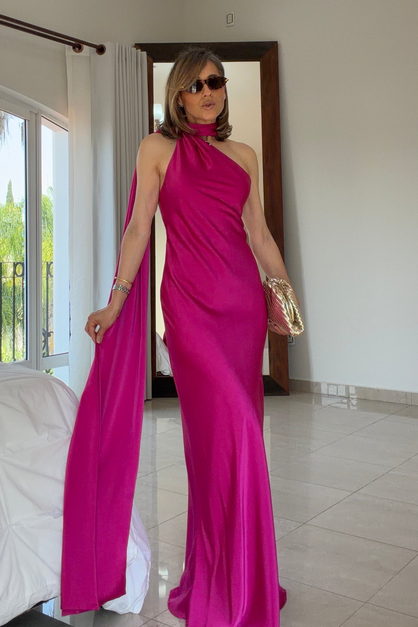 VESTIDO DETALLE CUELLO