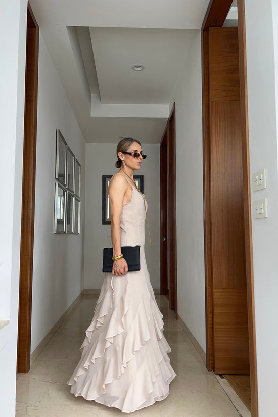 VESTIDO DETALLE OLANES