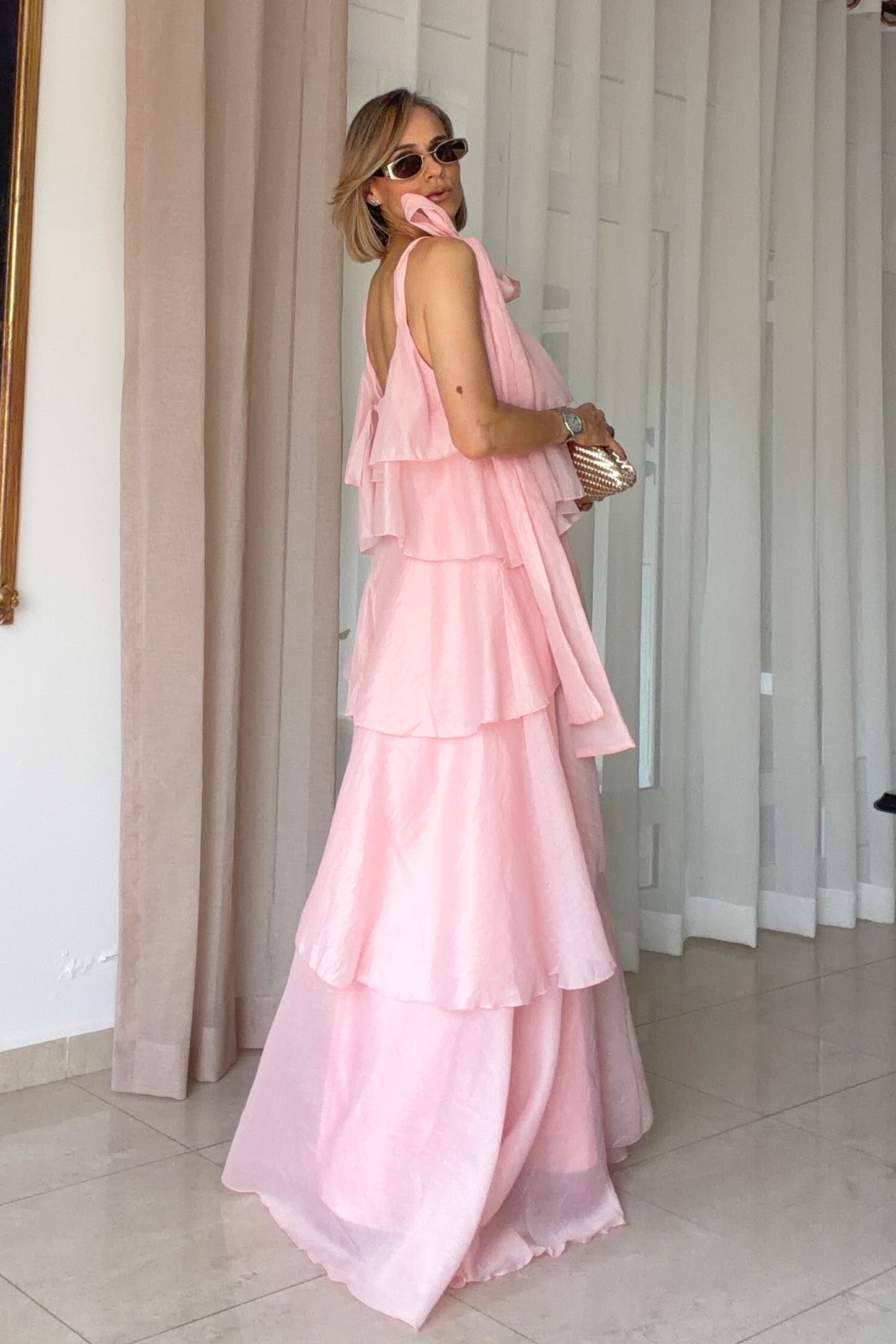 VESTIDO ANUDADO HOMBROS
