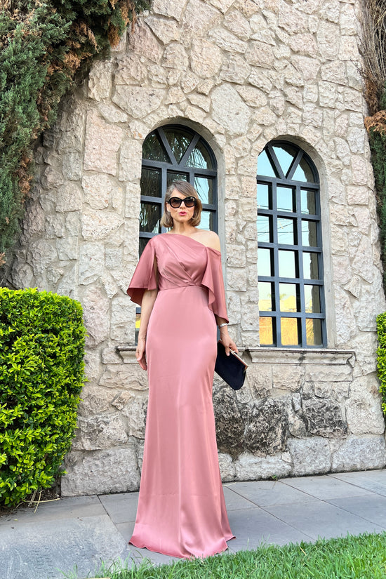 VESTIDO CAPA HOMBROS