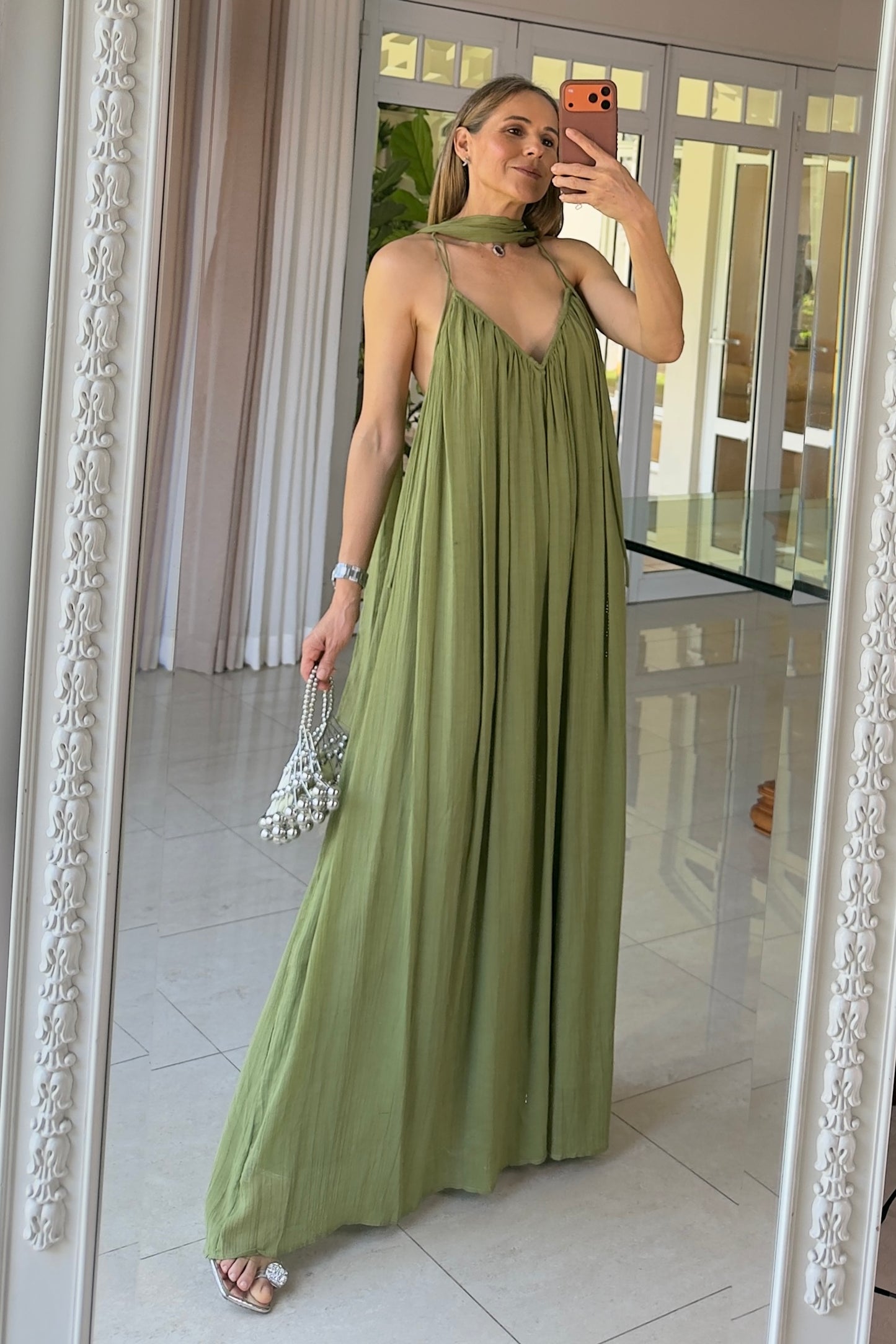 VESTIDO ESCOTE V & CORBATIN