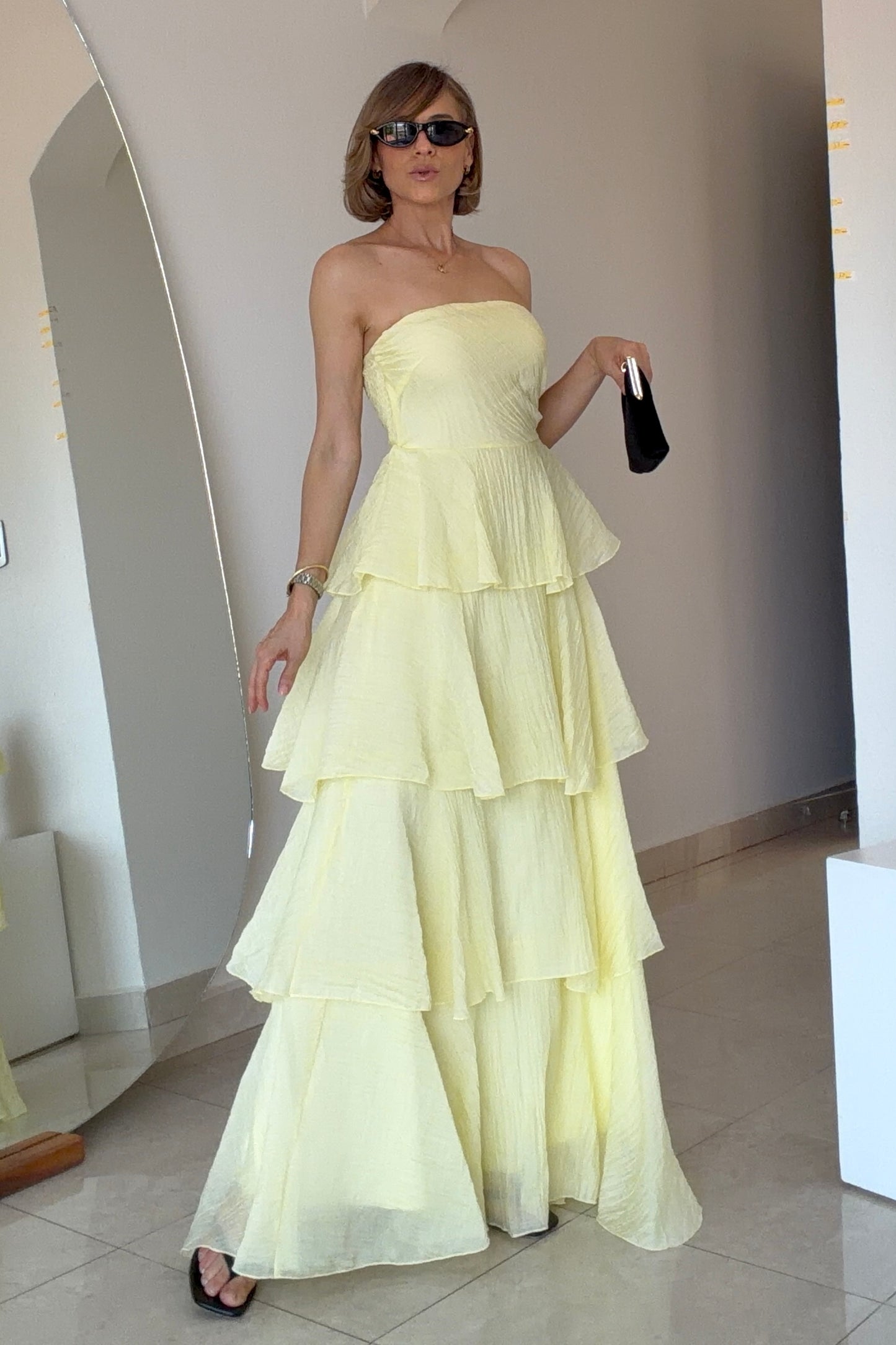 VESTIDO CAPAS