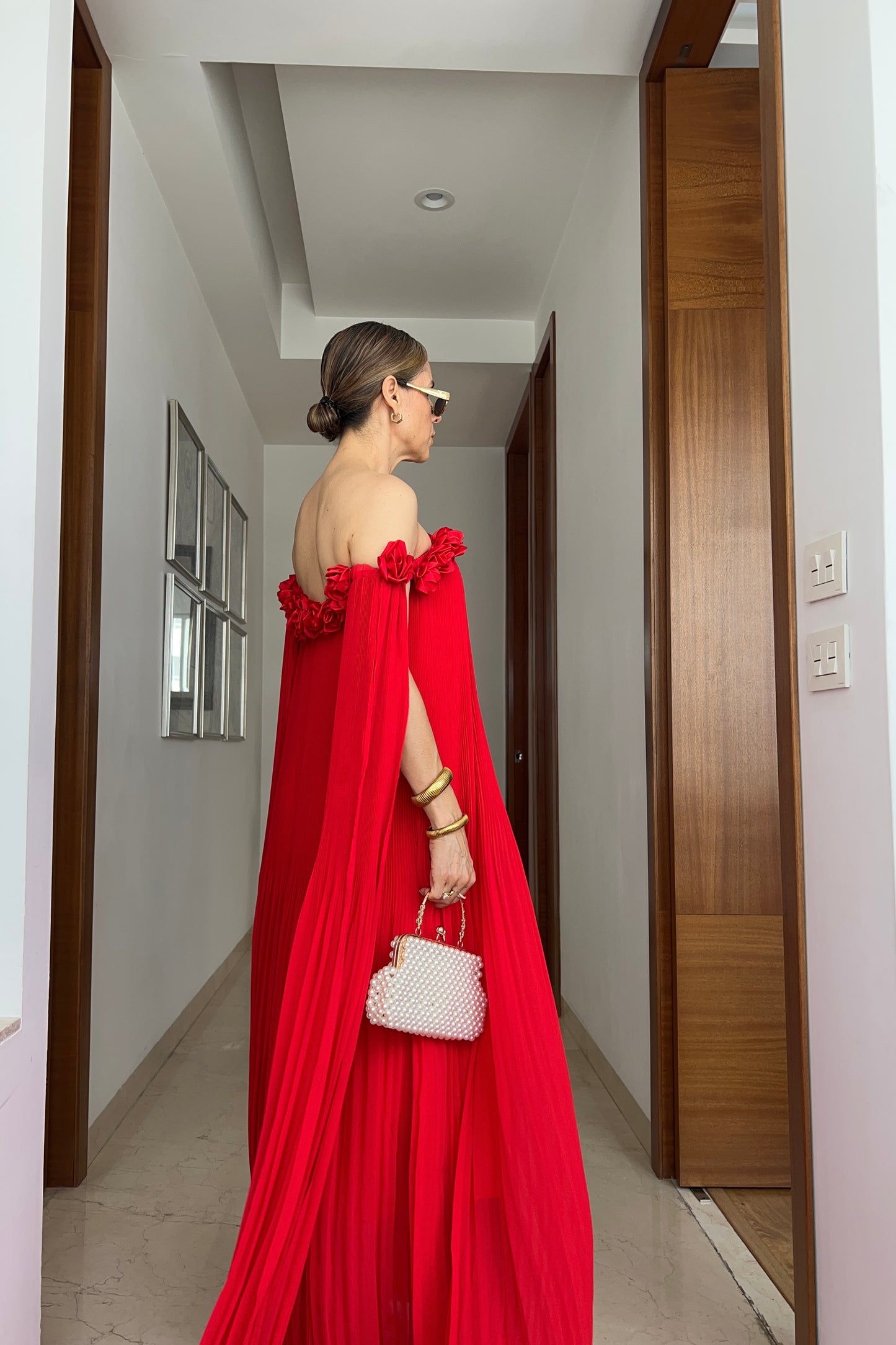 VESTIDO FLORES RESALTADAS