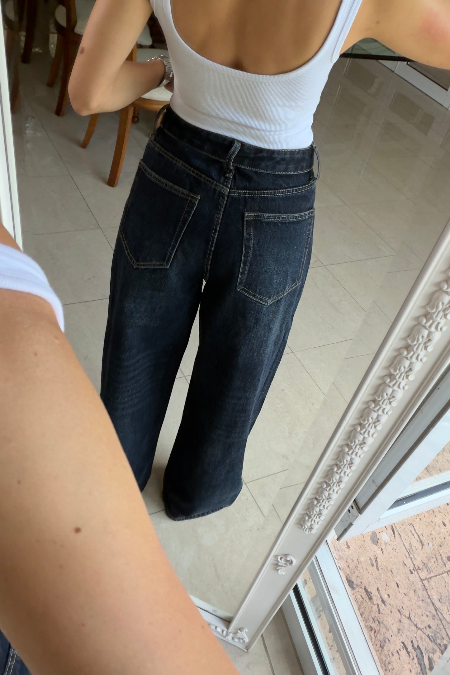 JEANS DETALLE PRETINA