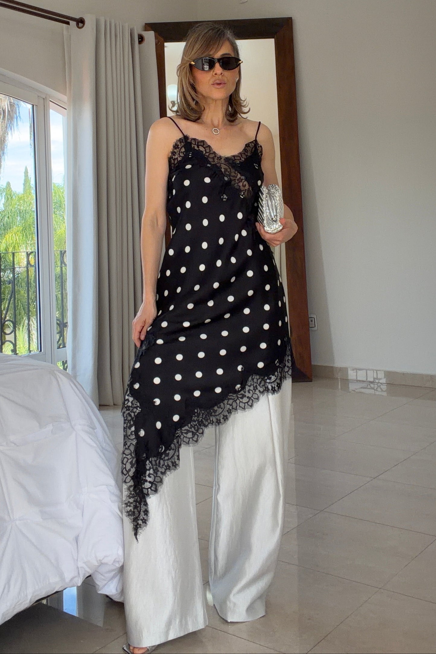 BLUSA LUNARES ASIMETRICA