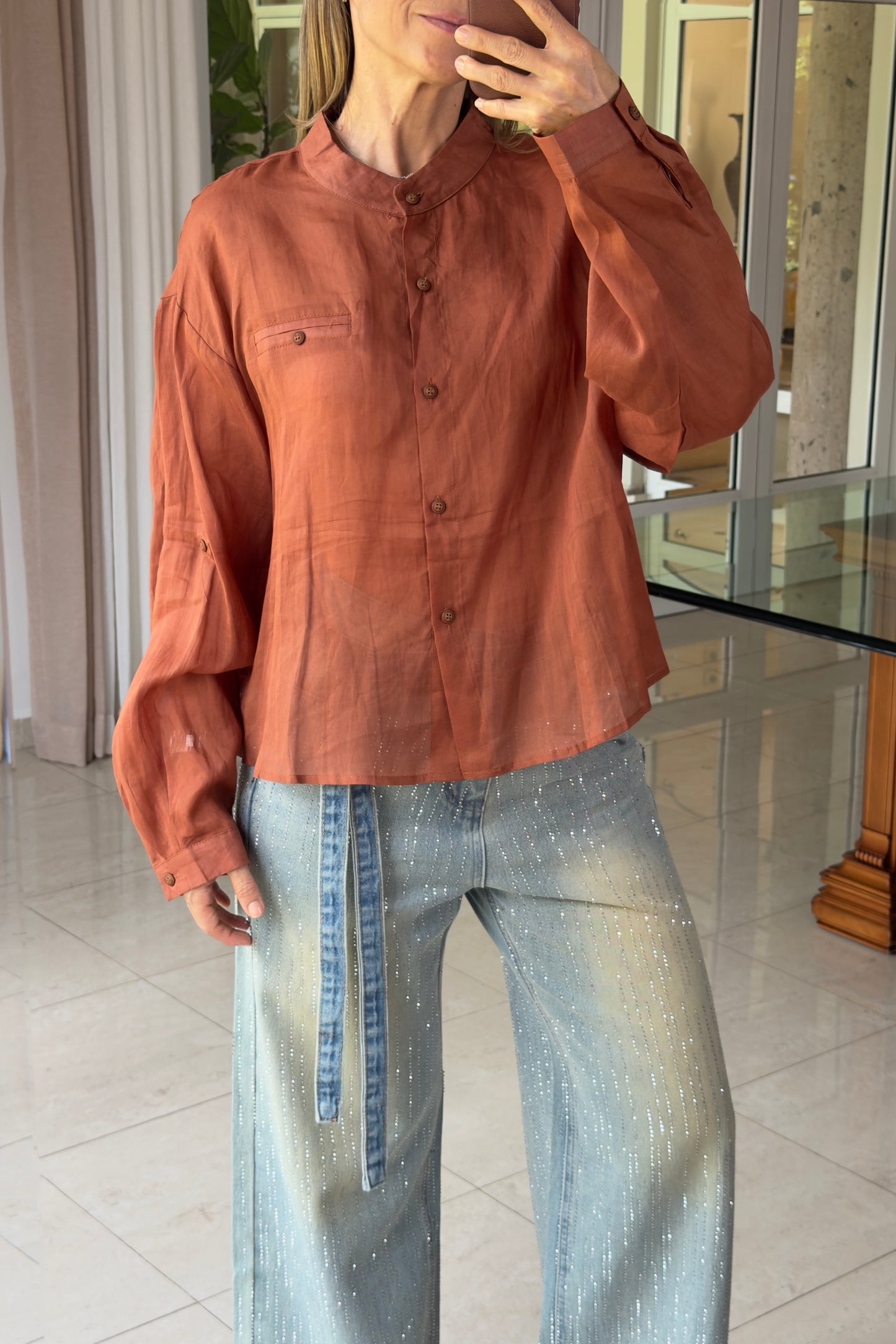 BLUSA TRASLUCIDA