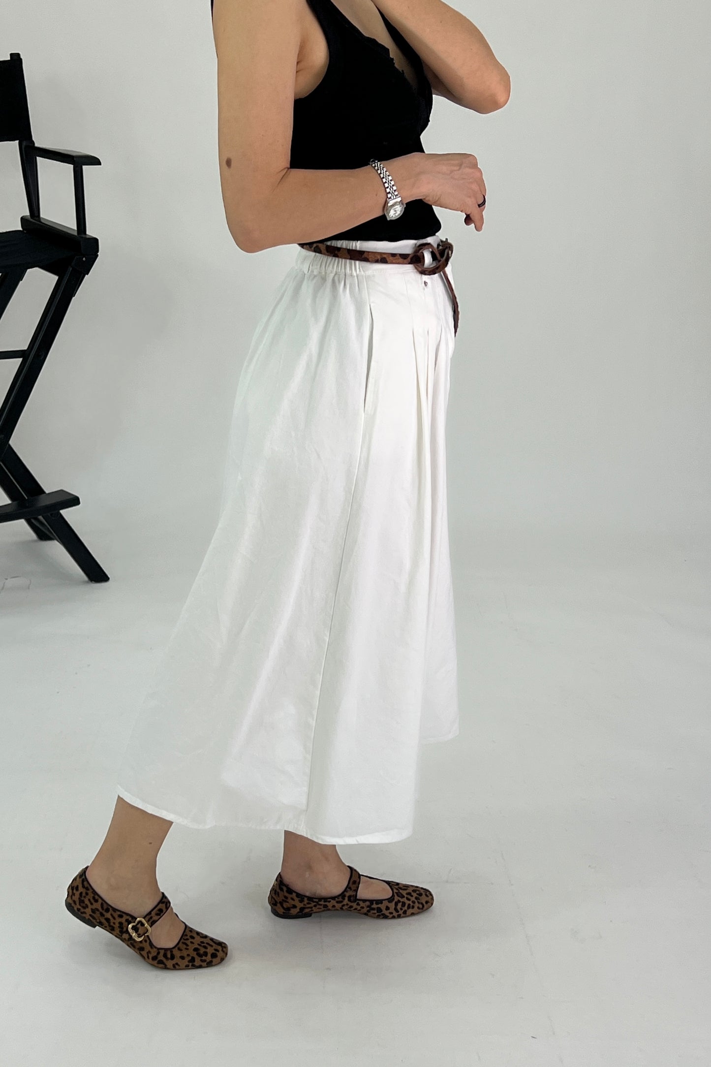 FALDA DETALLE PINZAS